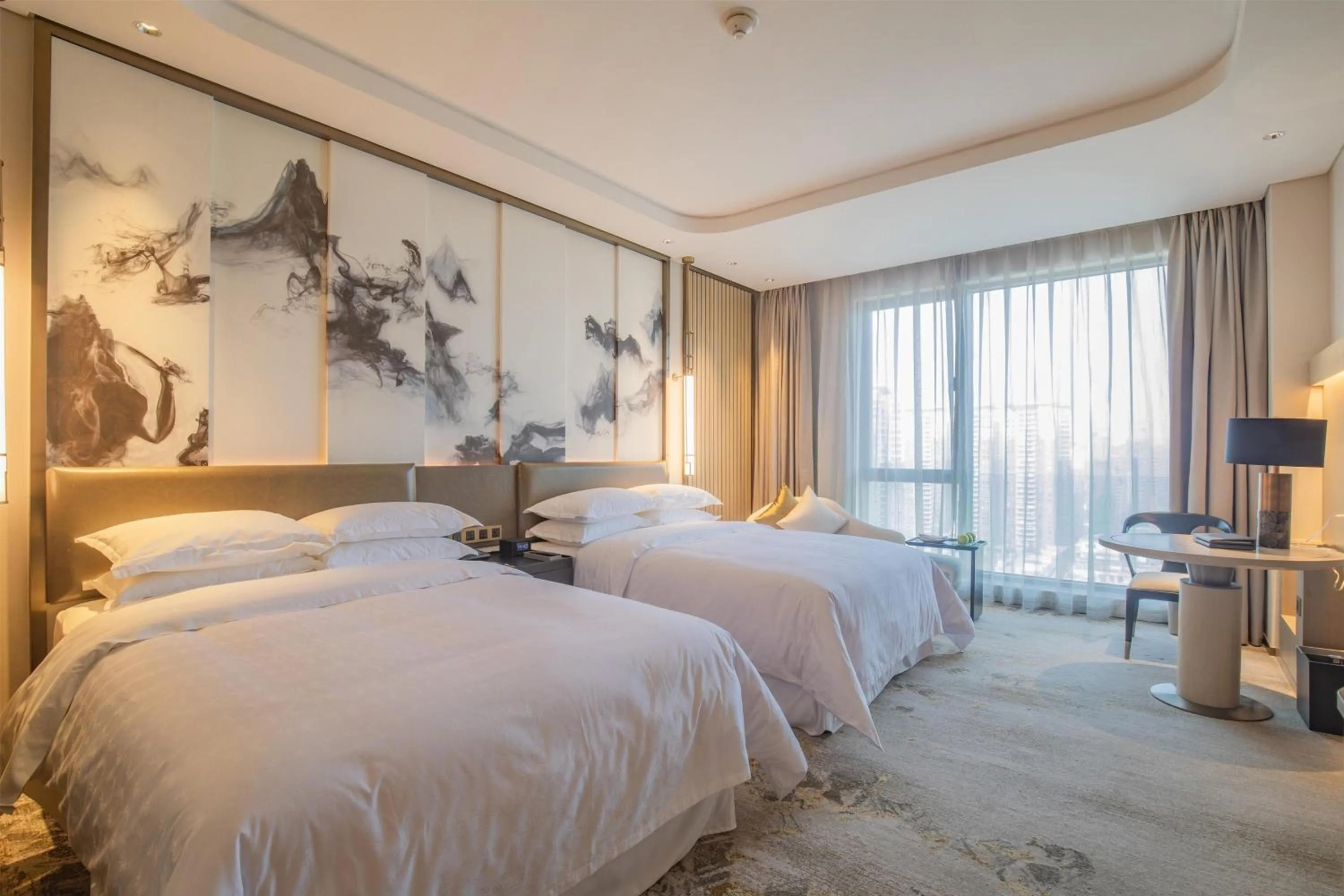 Photo of the whole room, Bed in Sheraton Yunfu Xinxing Hotel