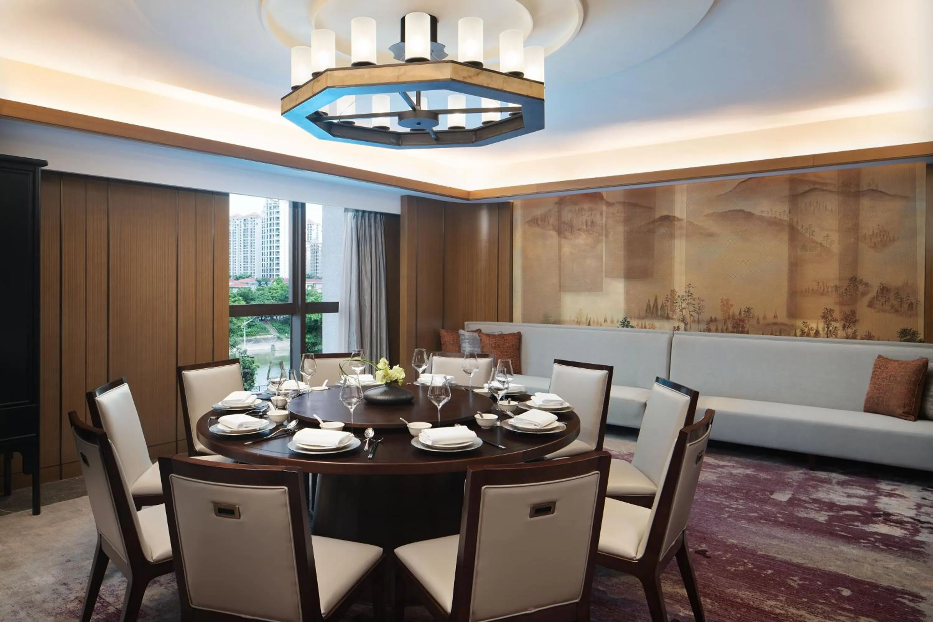 Restaurant/places to eat in Sheraton Yunfu Xinxing Hotel