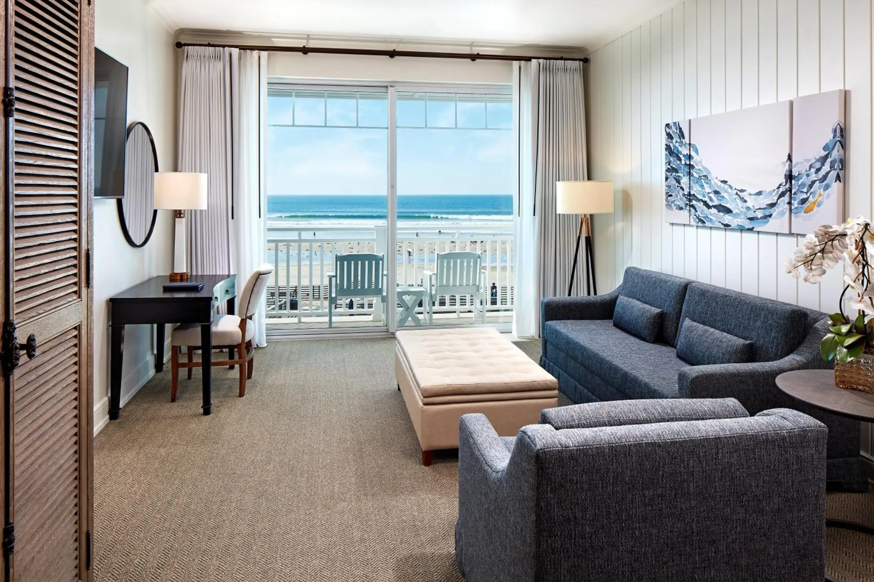 Photo of the whole room in Vespera Resort on Pismo Beach, Autograph Collection Photo of the whole room in Vespera Resort on Pismo Beach, Autograph Collection