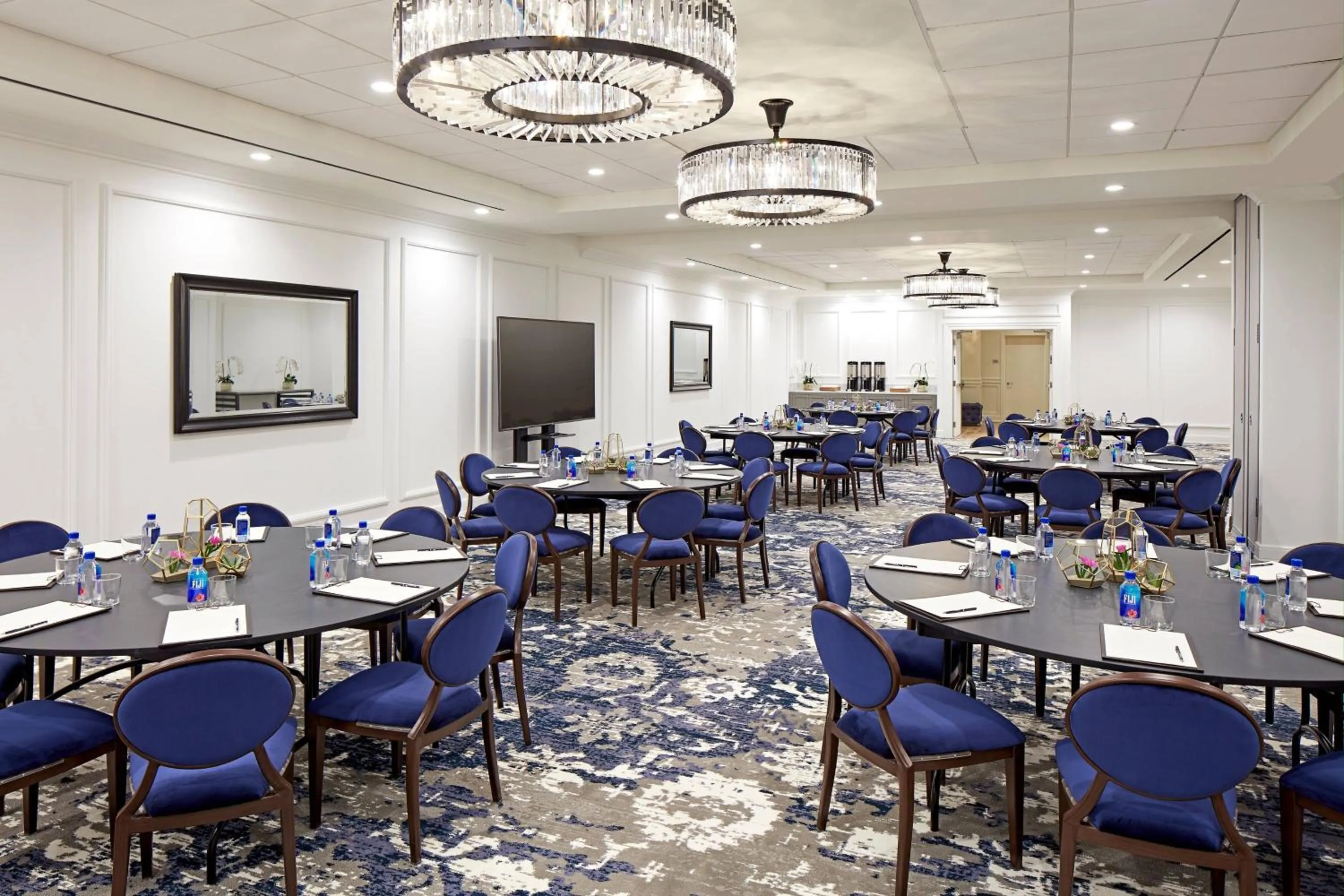 Meeting/conference room in Vespera Resort on Pismo Beach, Autograph Collection