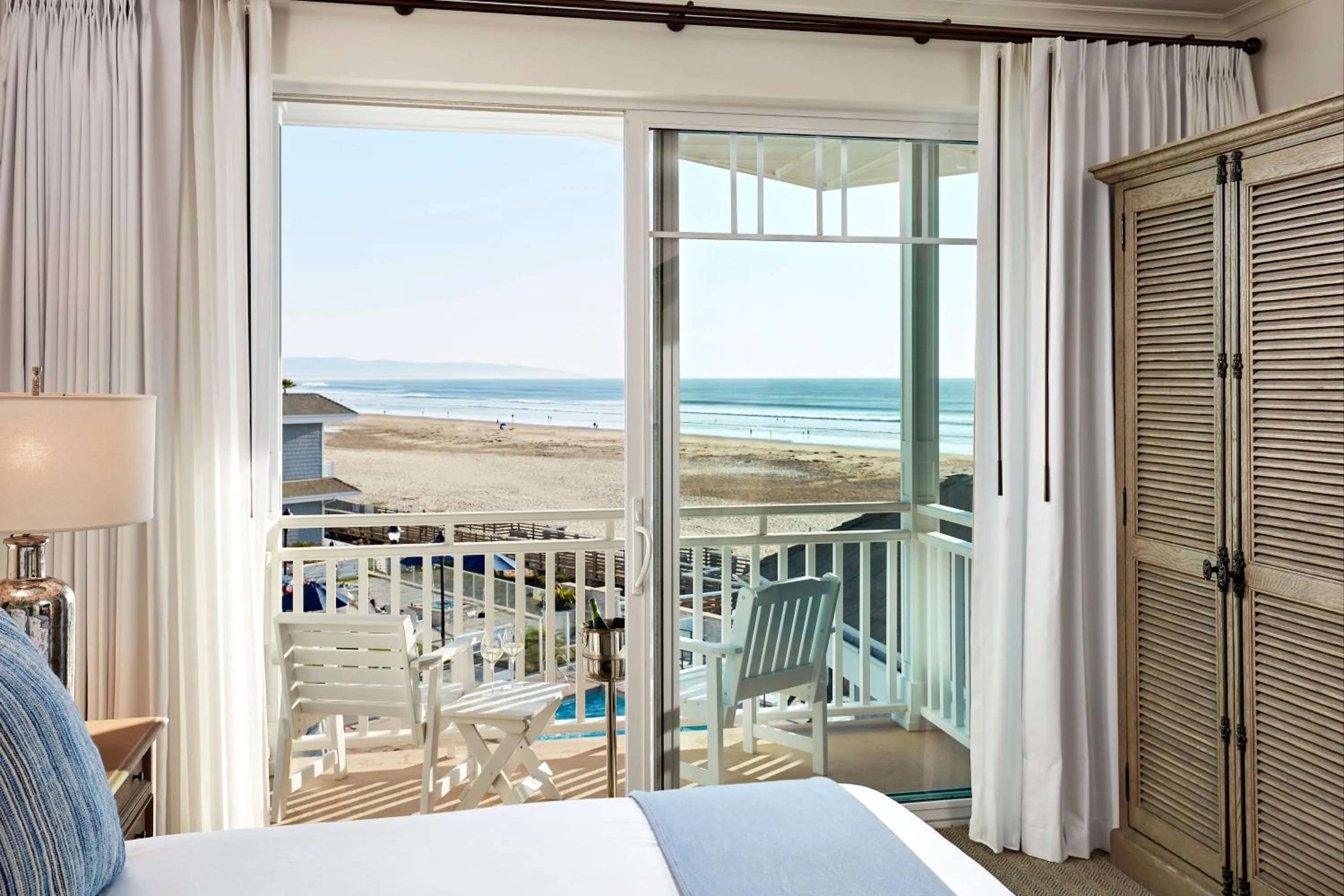 Photo of the whole room, Bed in Vespera Resort on Pismo Beach, Autograph Collection