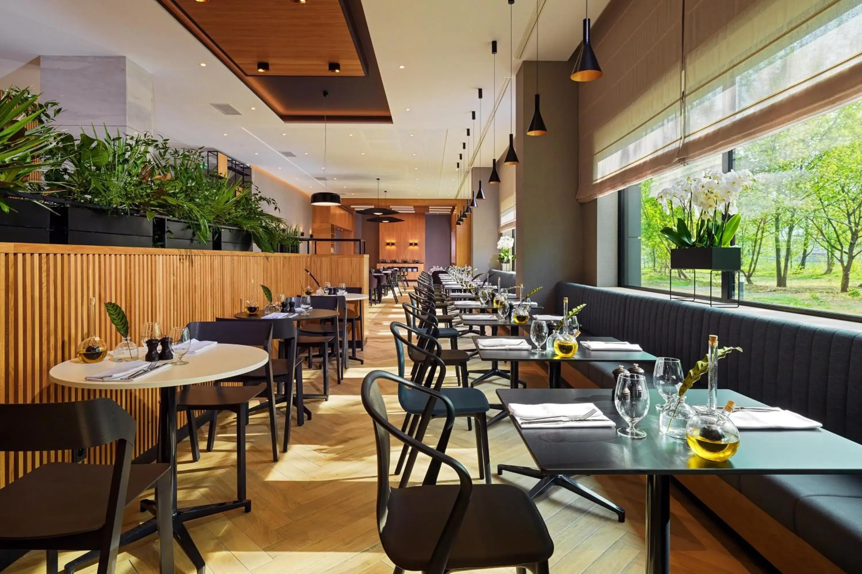 Restaurant/places to eat in Four Points by Sheraton Warsaw Mokotow Restaurant/places to eat in Four Points by Sheraton Warsaw Mokotow