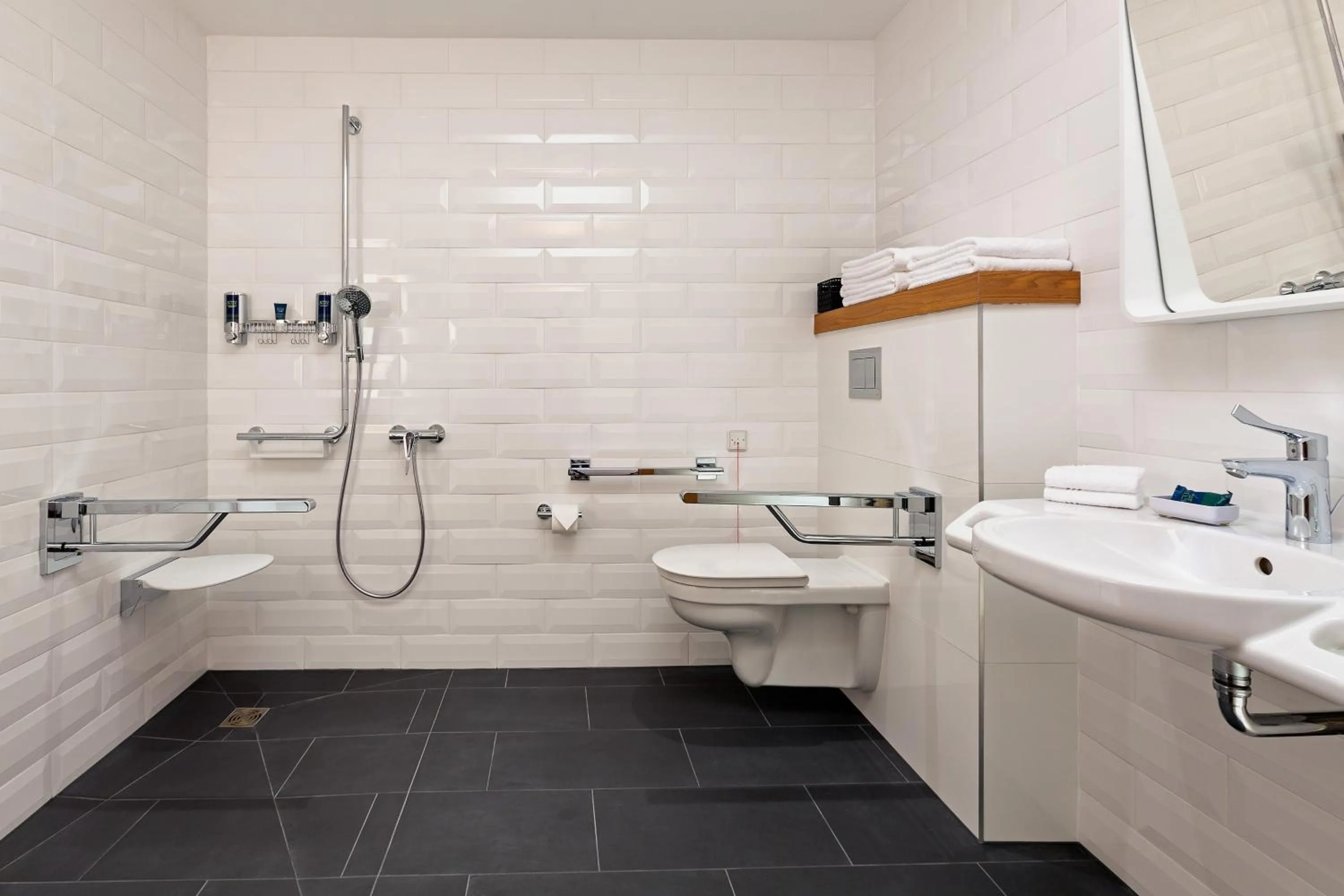 Bathroom in Four Points by Sheraton Warsaw Mokotow