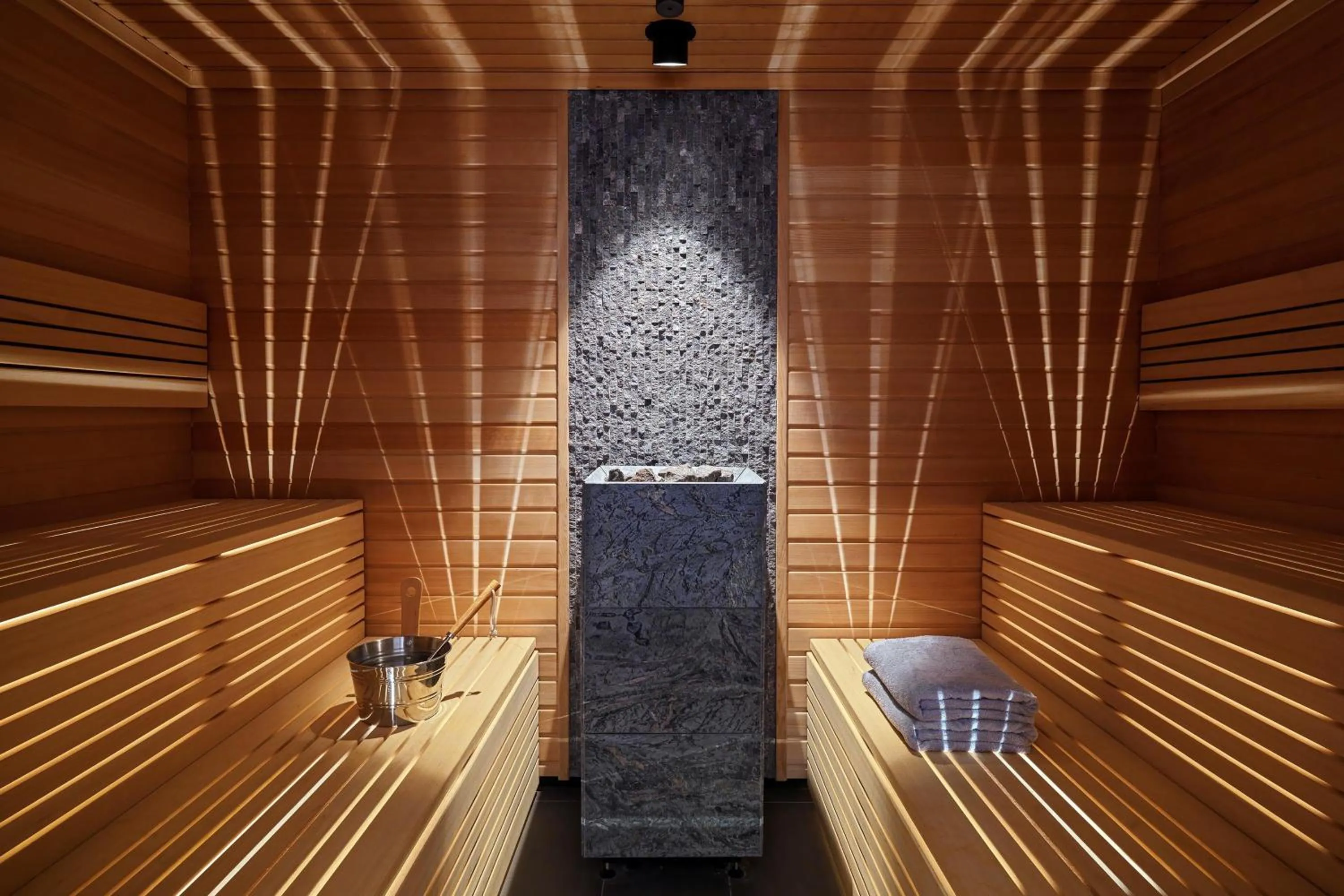 Fitness centre/facilities in Four Points by Sheraton Warsaw Mokotow