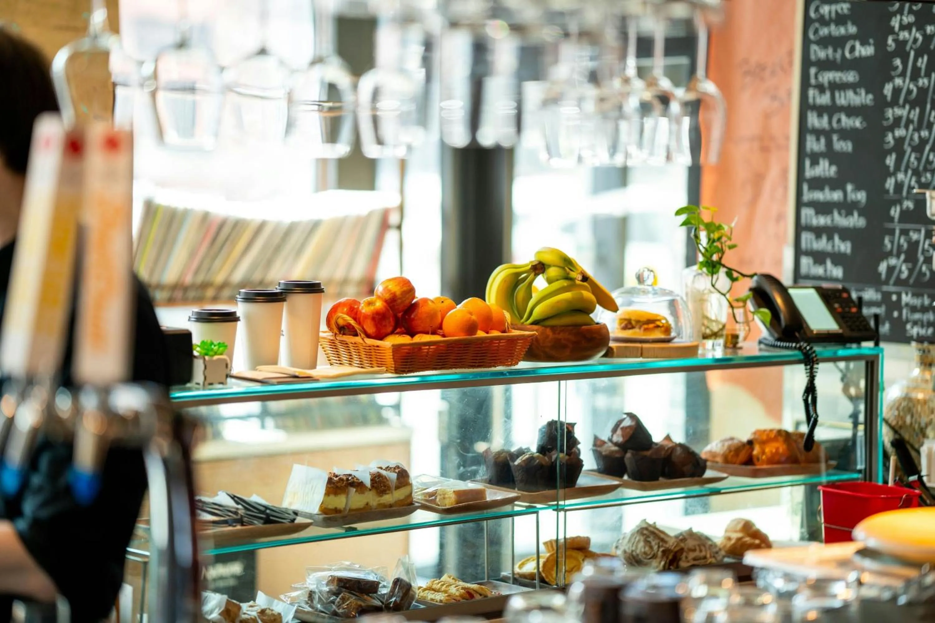 Restaurant/places to eat in Residence Inn by Marriott Calgary Downtown/Beltline District