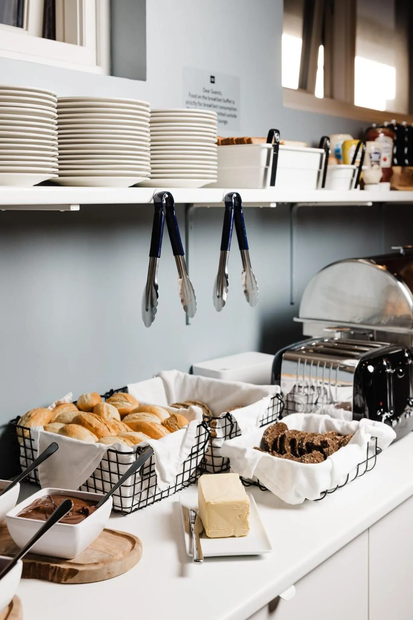 Buffet breakfast in ODDSSON Midtown Hotel