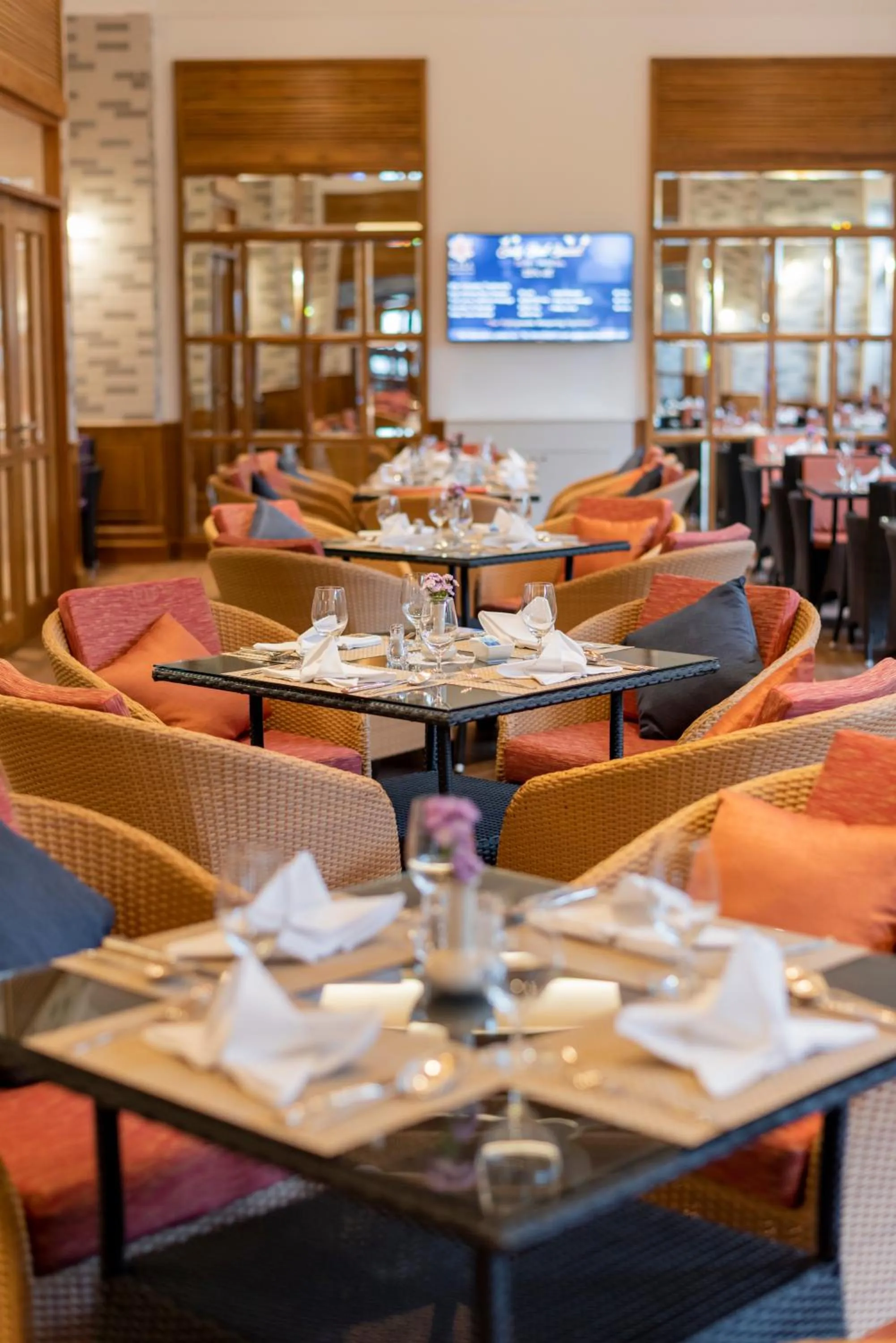 Restaurant/places to eat in The Empress Premier Chiang Mai