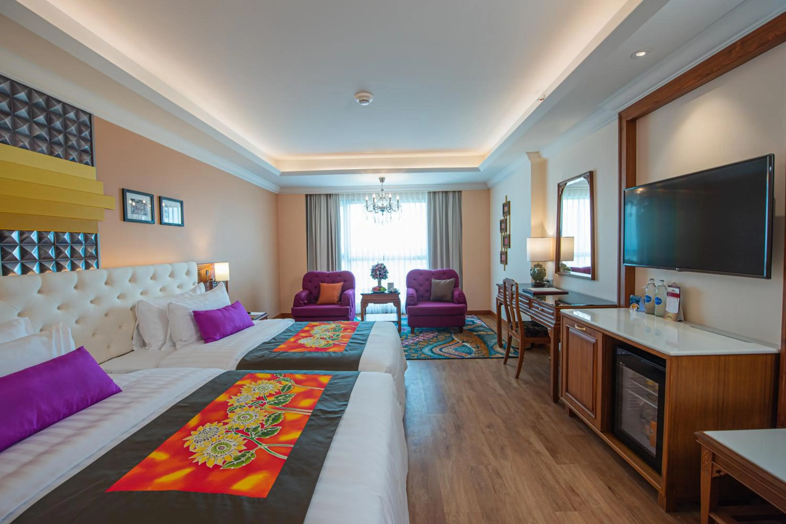 Bedroom, Bed in The Empress Premier Chiang Mai