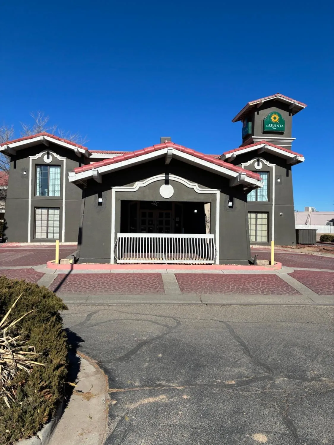 Guests in La Quinta Inn by Wyndham Farmington