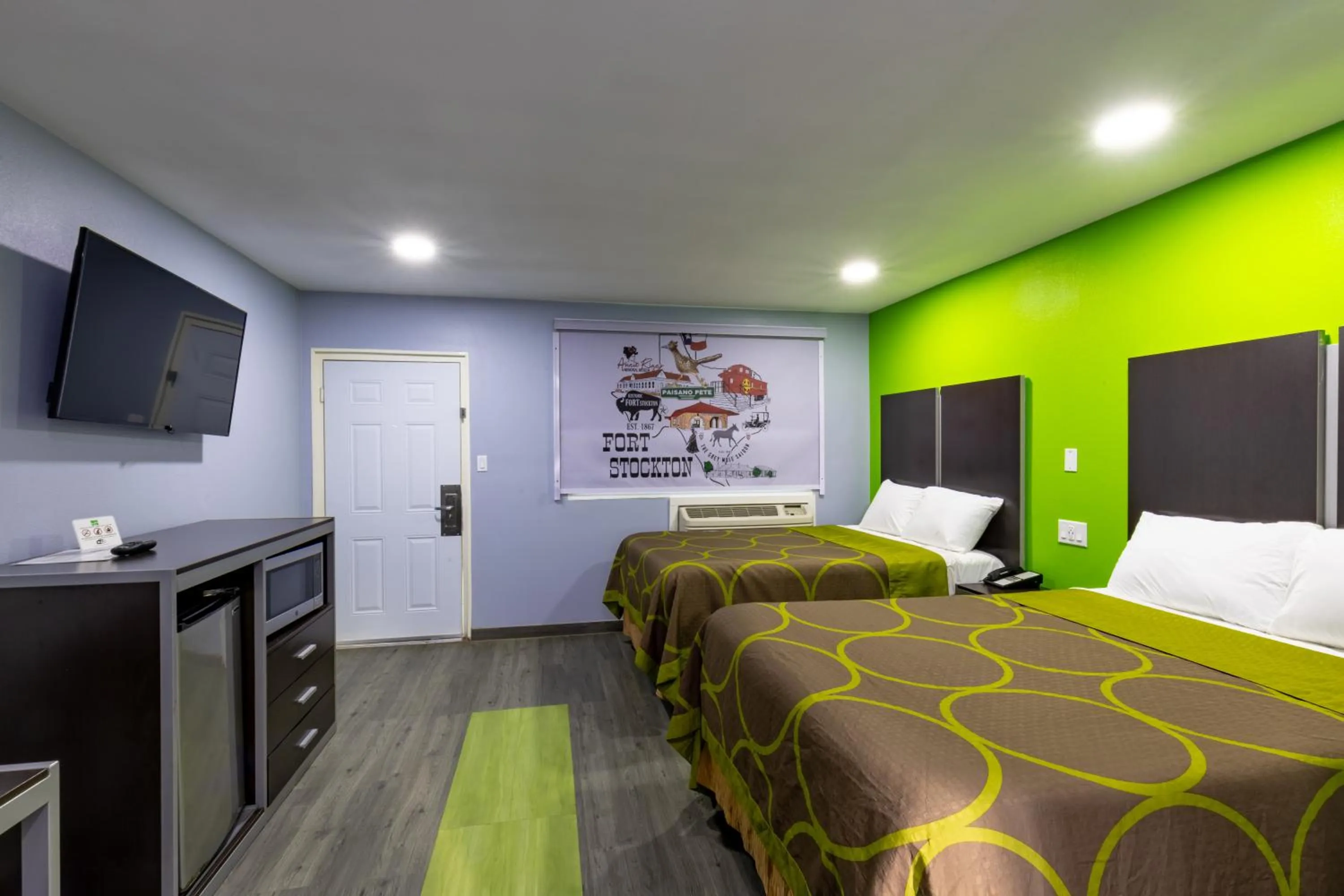 Bed in Executive Inn Fort Stockton