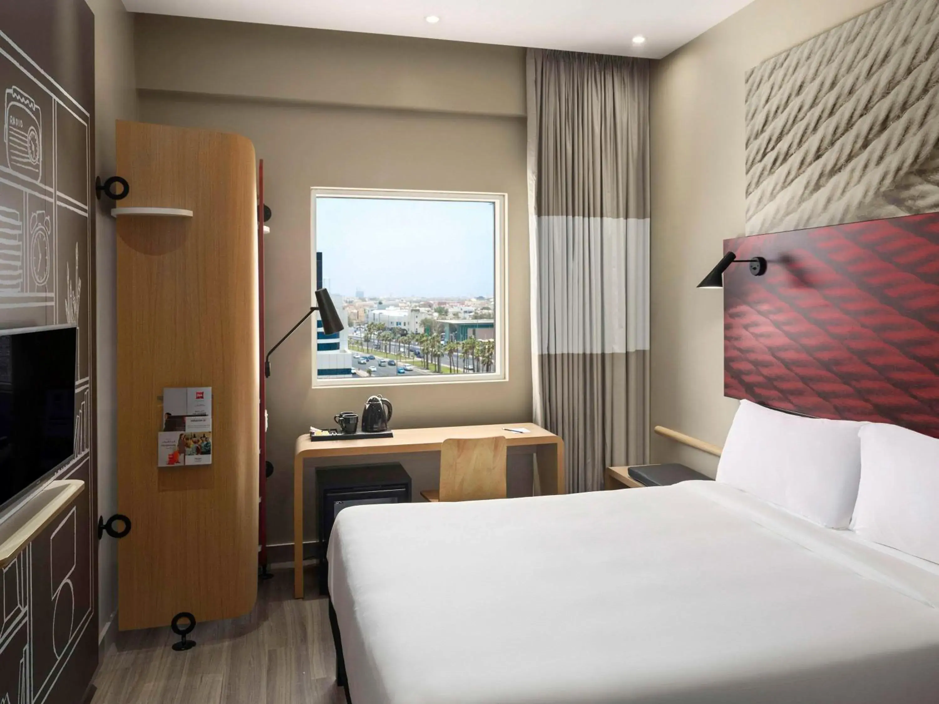 Bedroom, Bed in Ibis Jeddah Malik Road Bedroom, Bed in Ibis Jeddah Malik Road