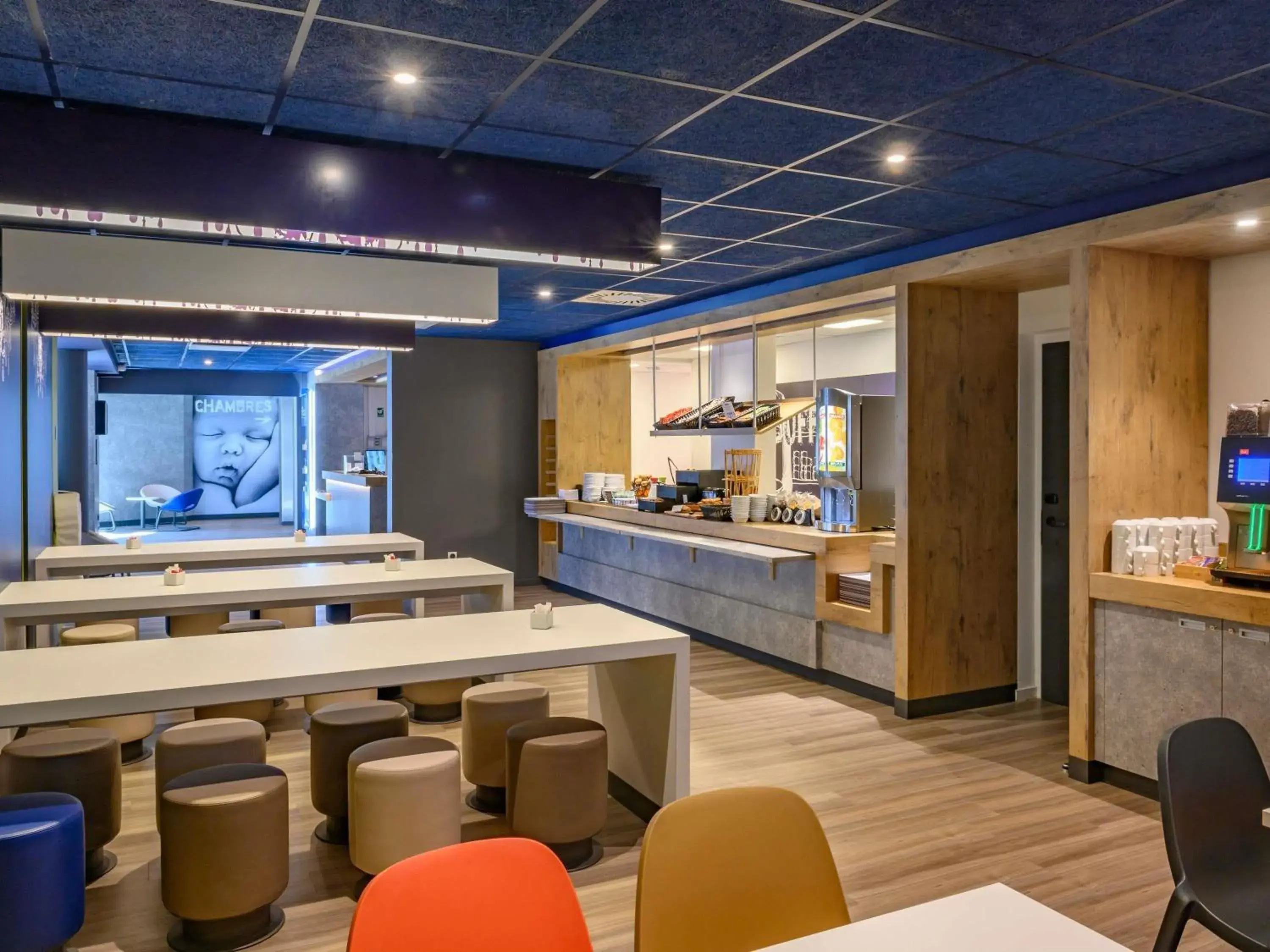 Property building in ibis budget Saint-Étienne Centre Gare Châteaucreux Property building in ibis budget Saint-Étienne Centre Gare Châteaucreux