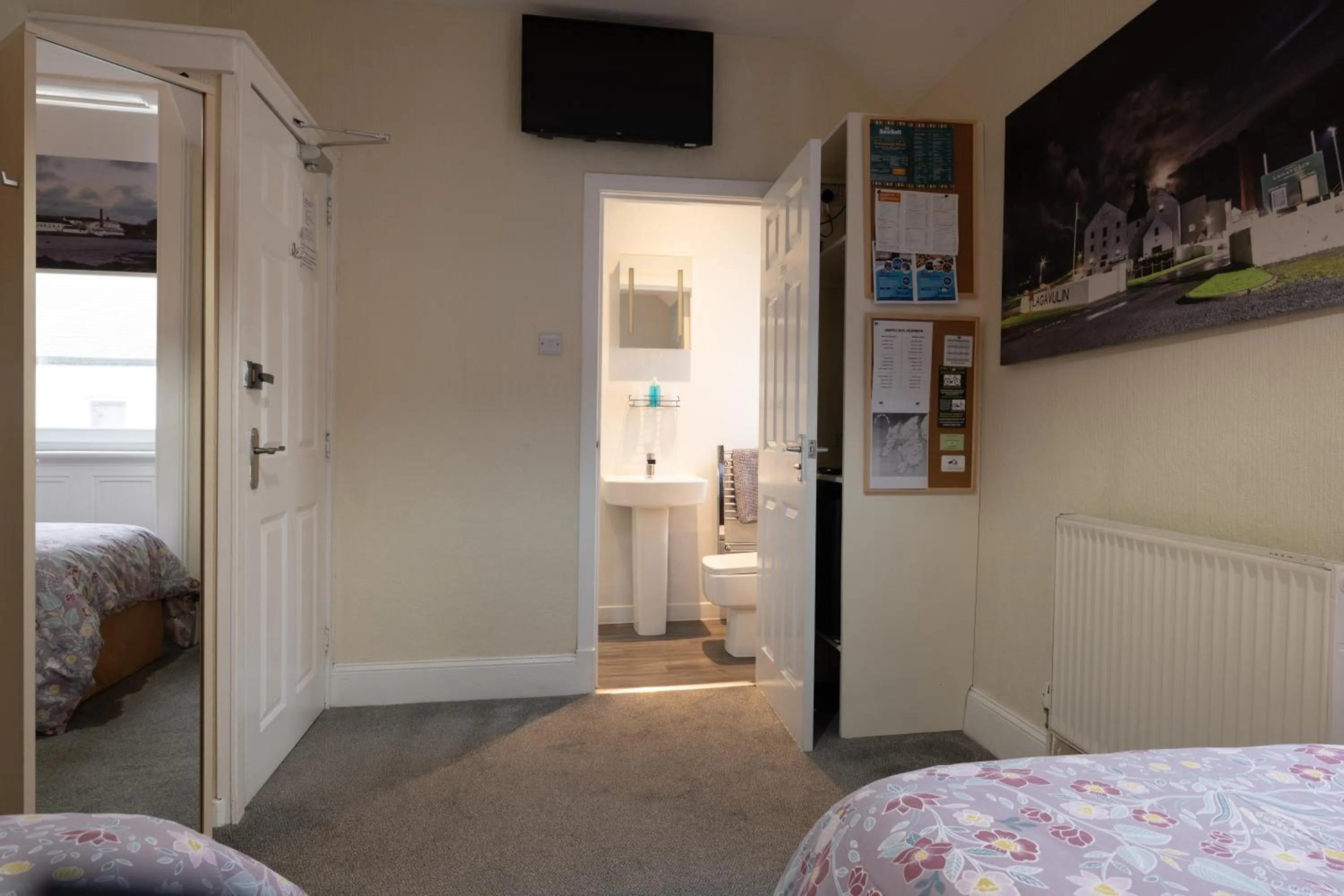 Bed in The Trout Fly Guest House