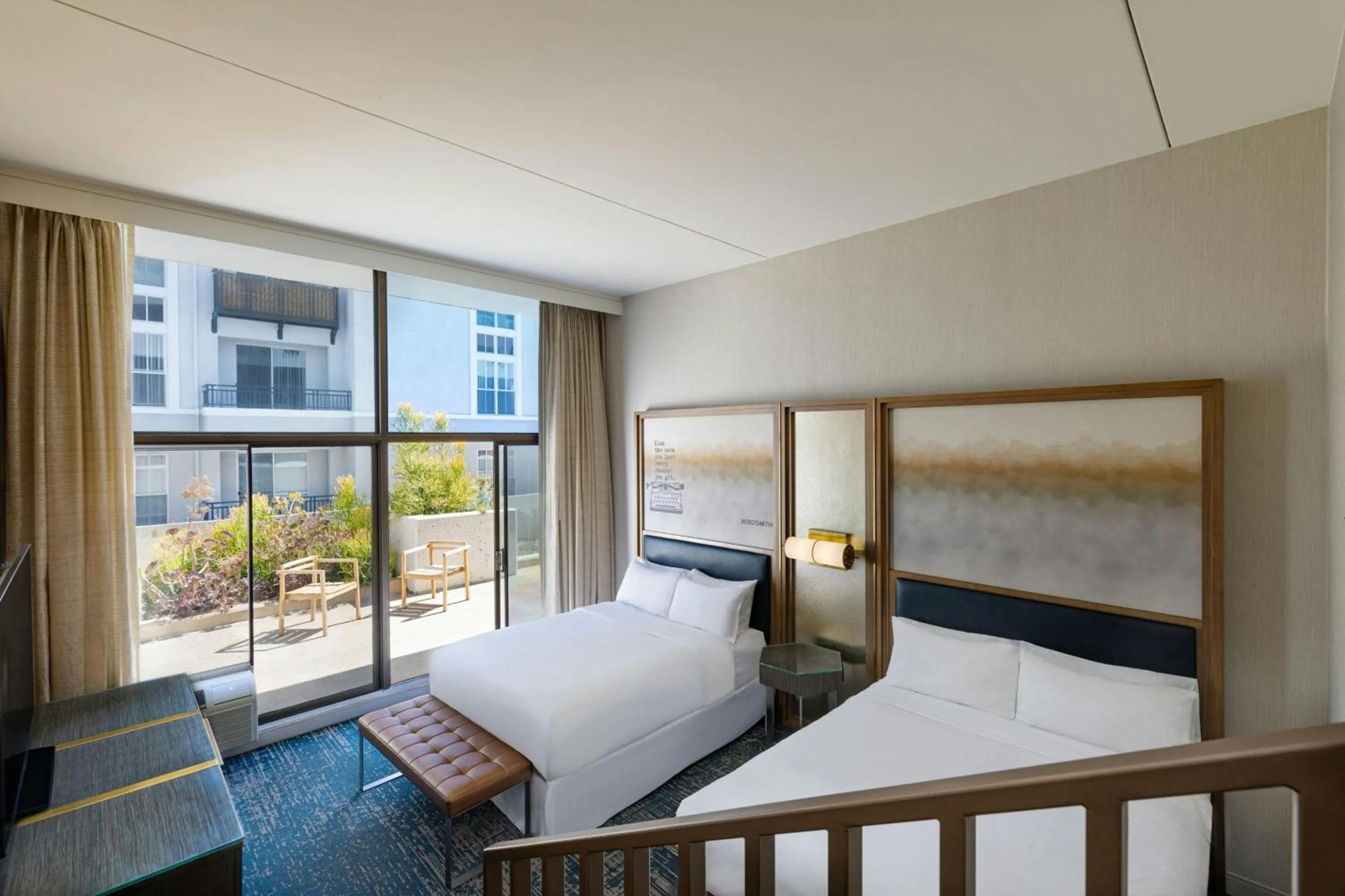 Photo of the whole room, Bed in Hotel Dena, Pasadena Los Angeles, a Tribute Portfolio Hotel