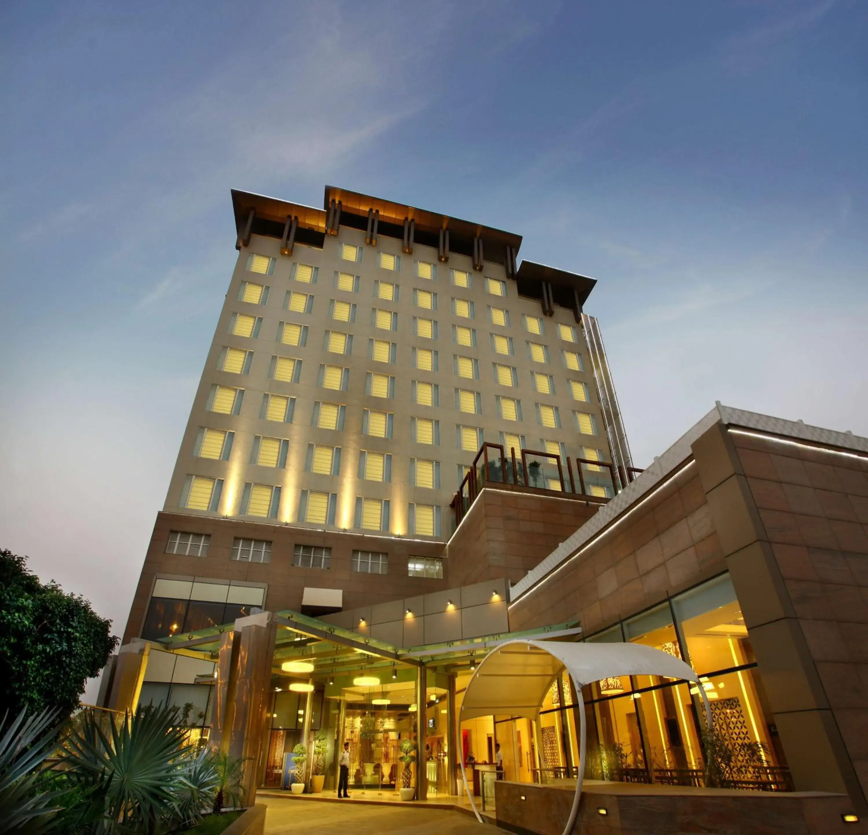 Property building in Park Plaza Shahdara Property building in Park Plaza Shahdara