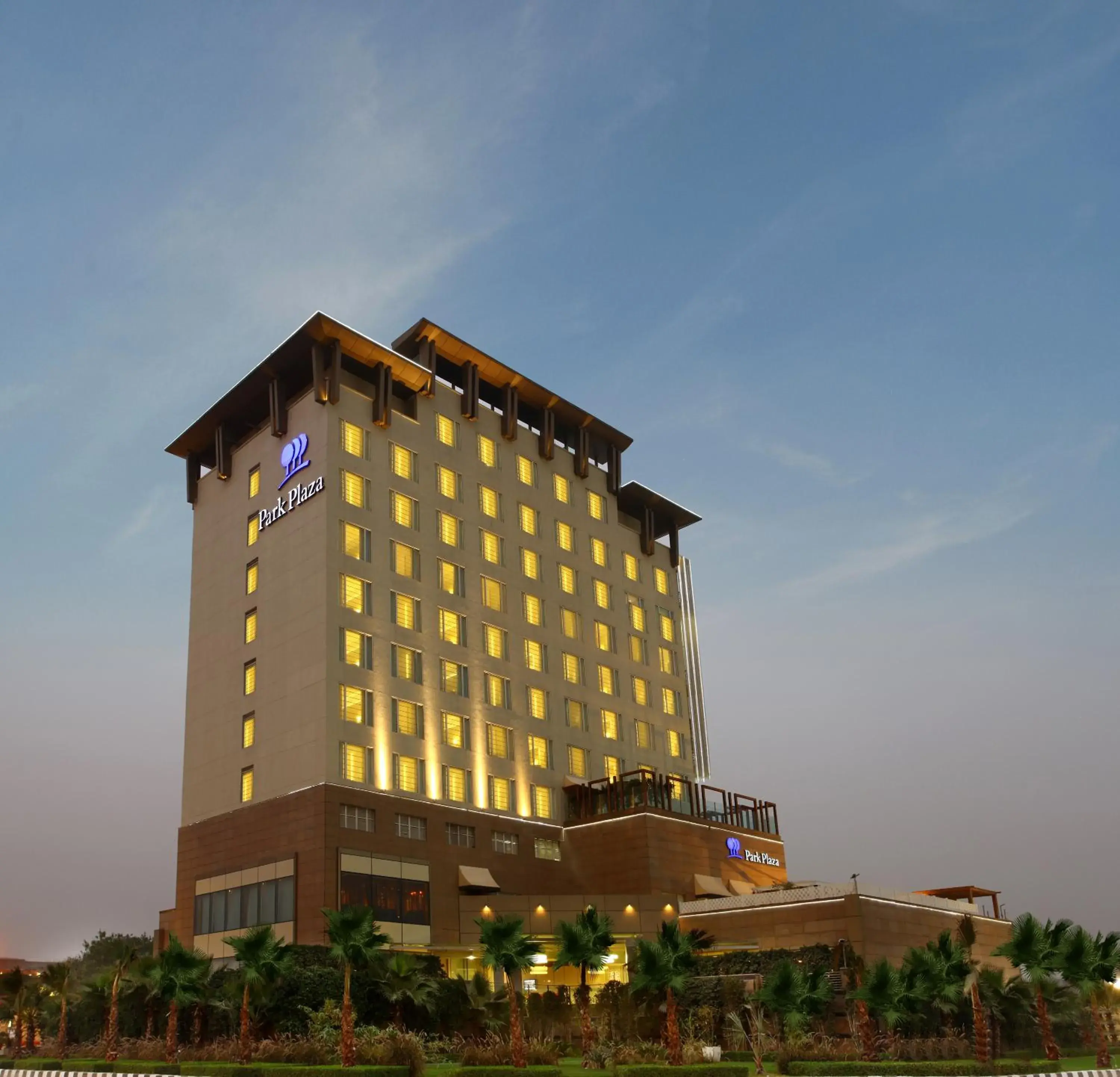 Property building in Park Plaza Shahdara Property building in Park Plaza Shahdara