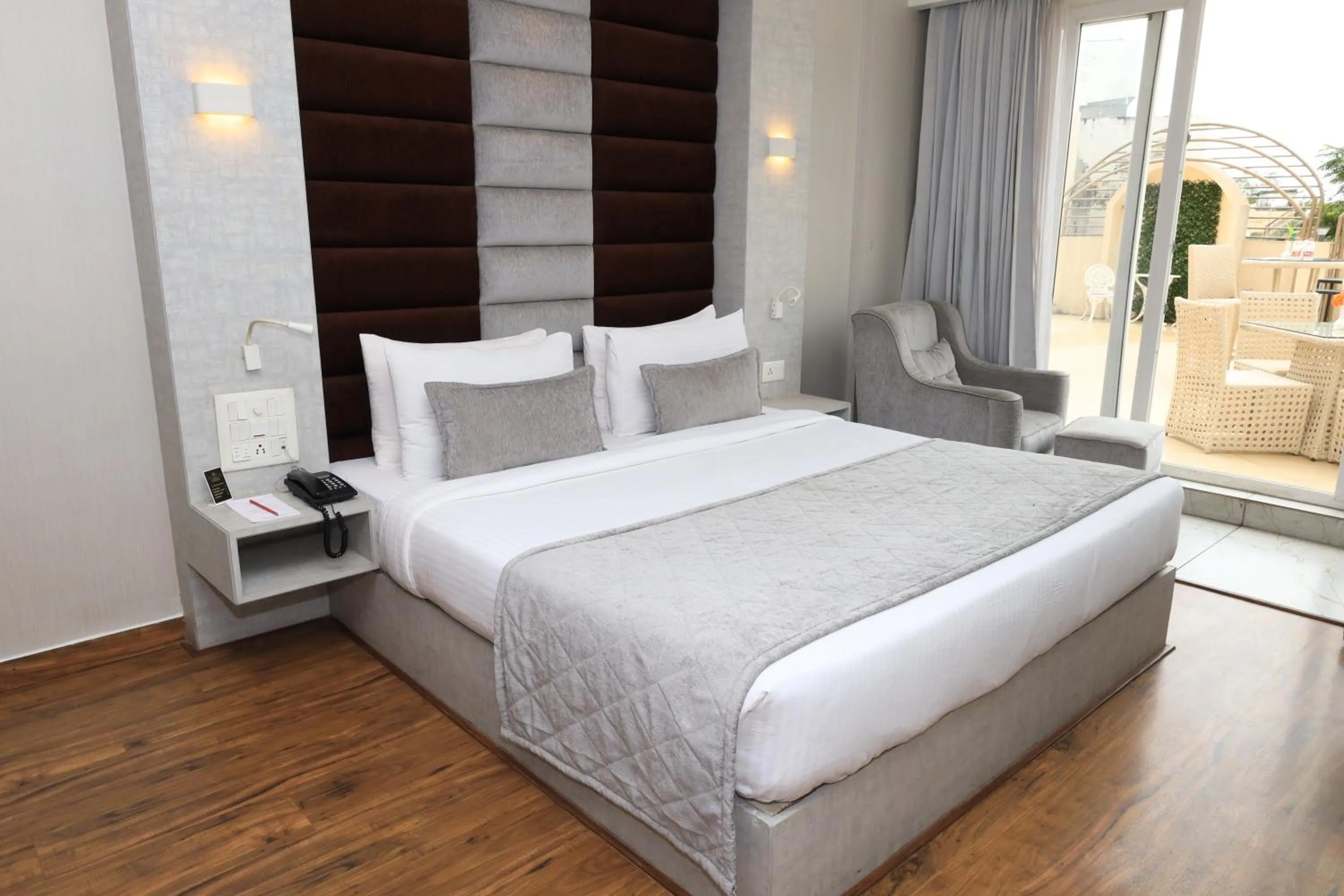 Bed in Aananda Imperial