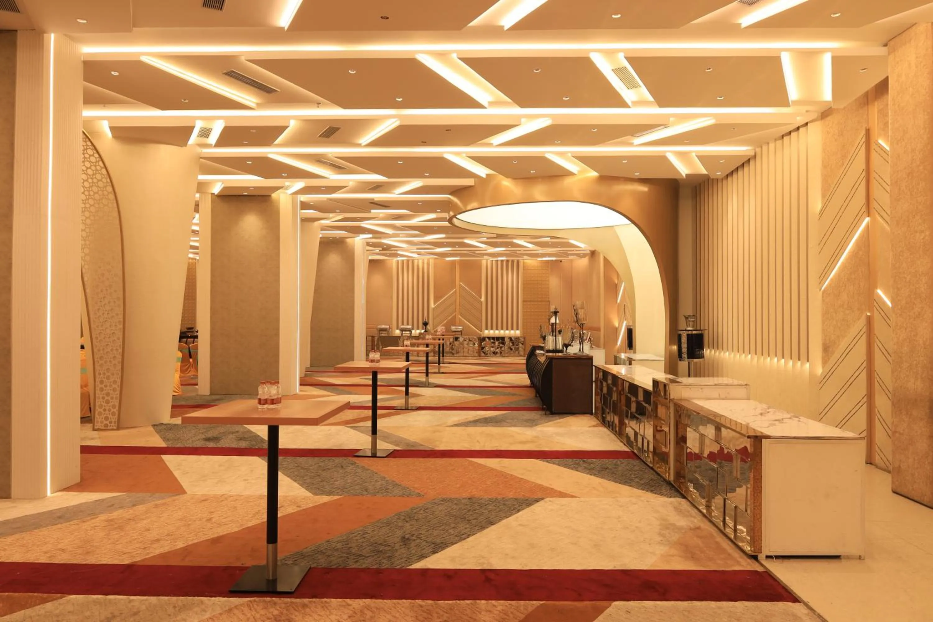 Banquet/Function facilities in Aananda Imperial