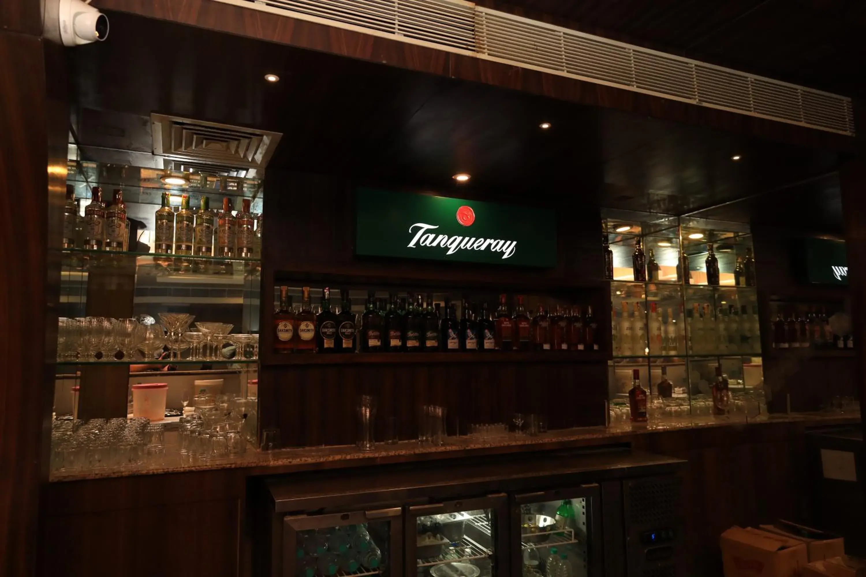 Lounge or bar in Aananda Imperial Lounge or bar in Aananda Imperial