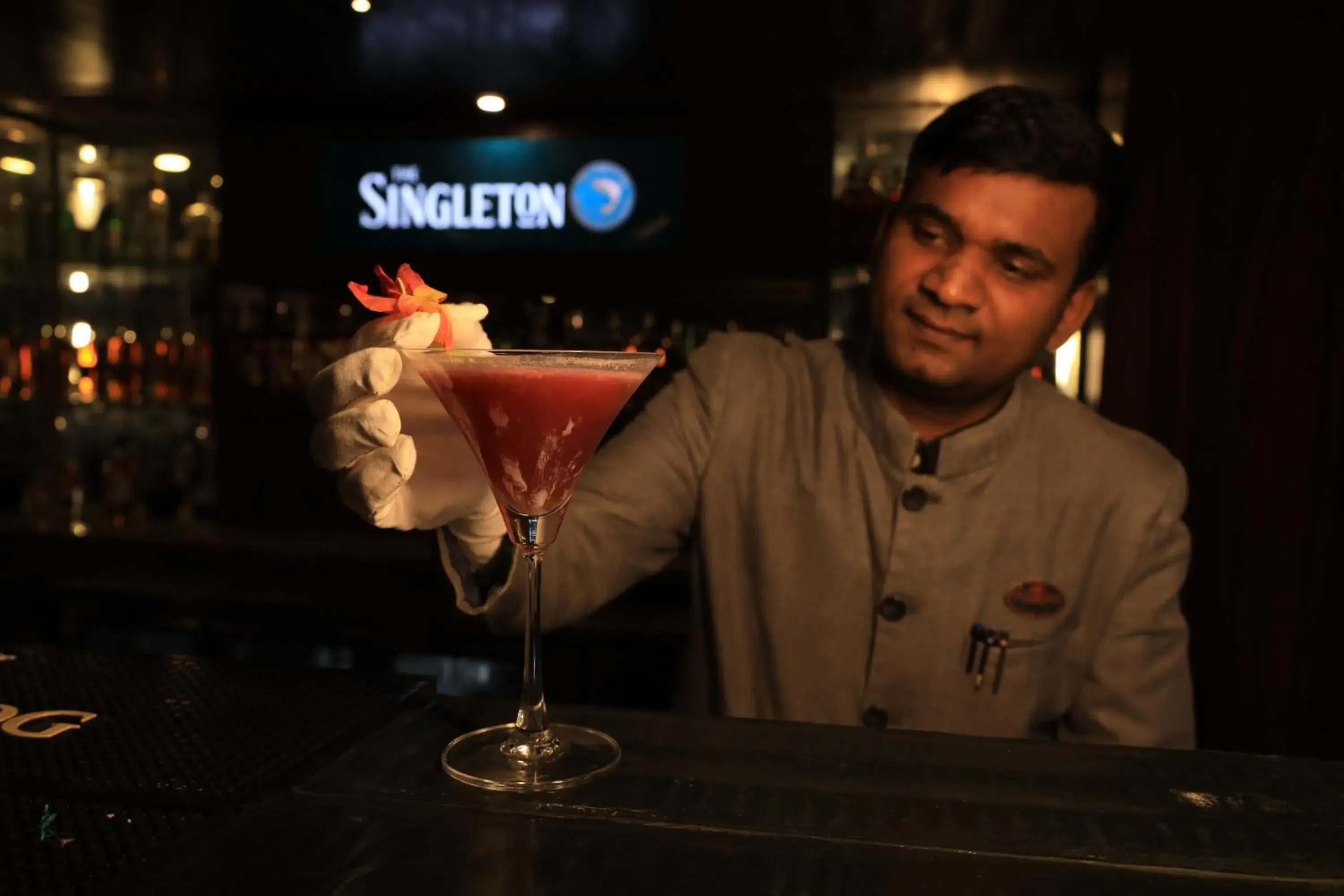 Lounge or bar in Aananda Imperial Lounge or bar in Aananda Imperial