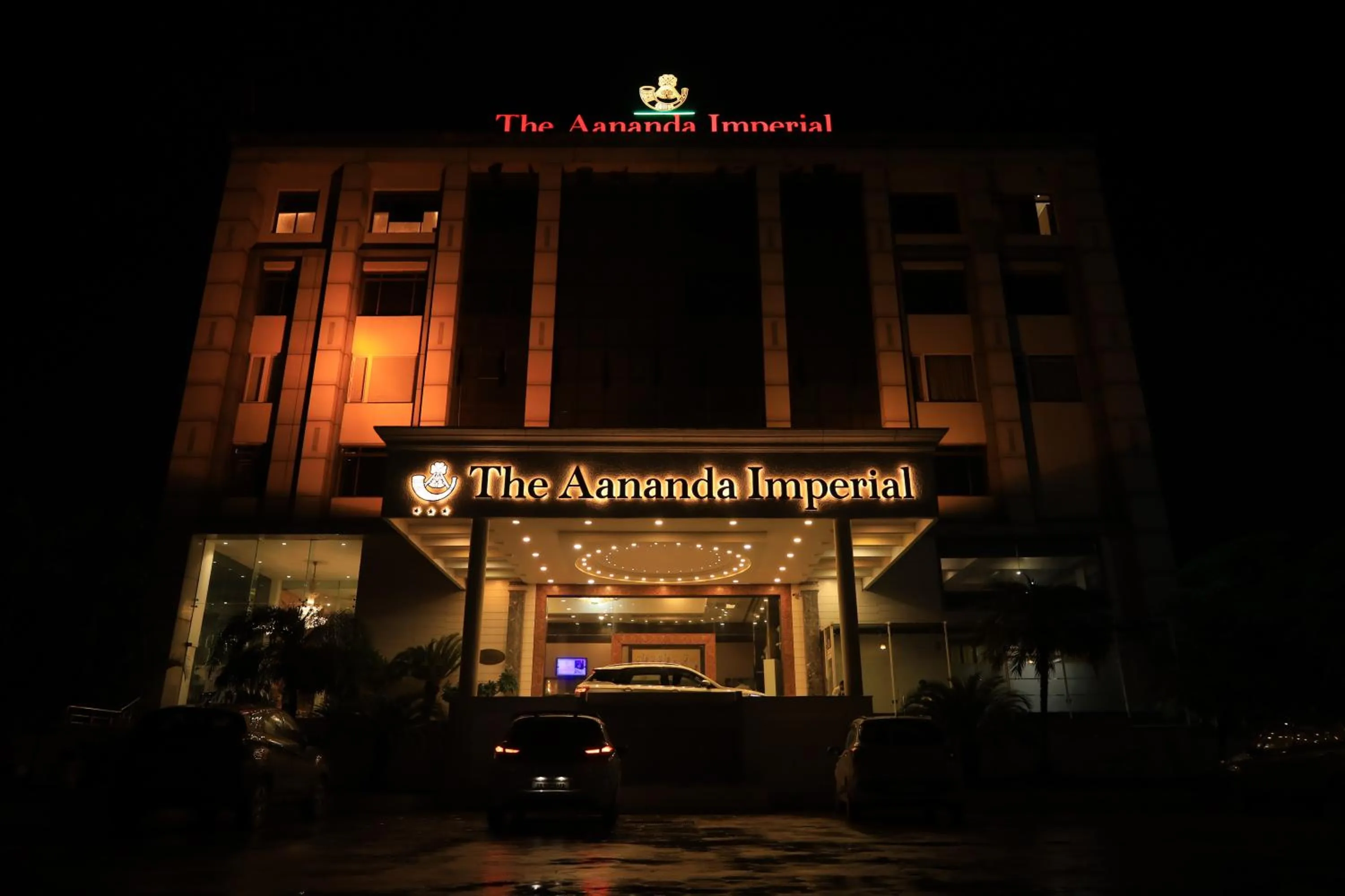 Facade/entrance in Aananda Imperial