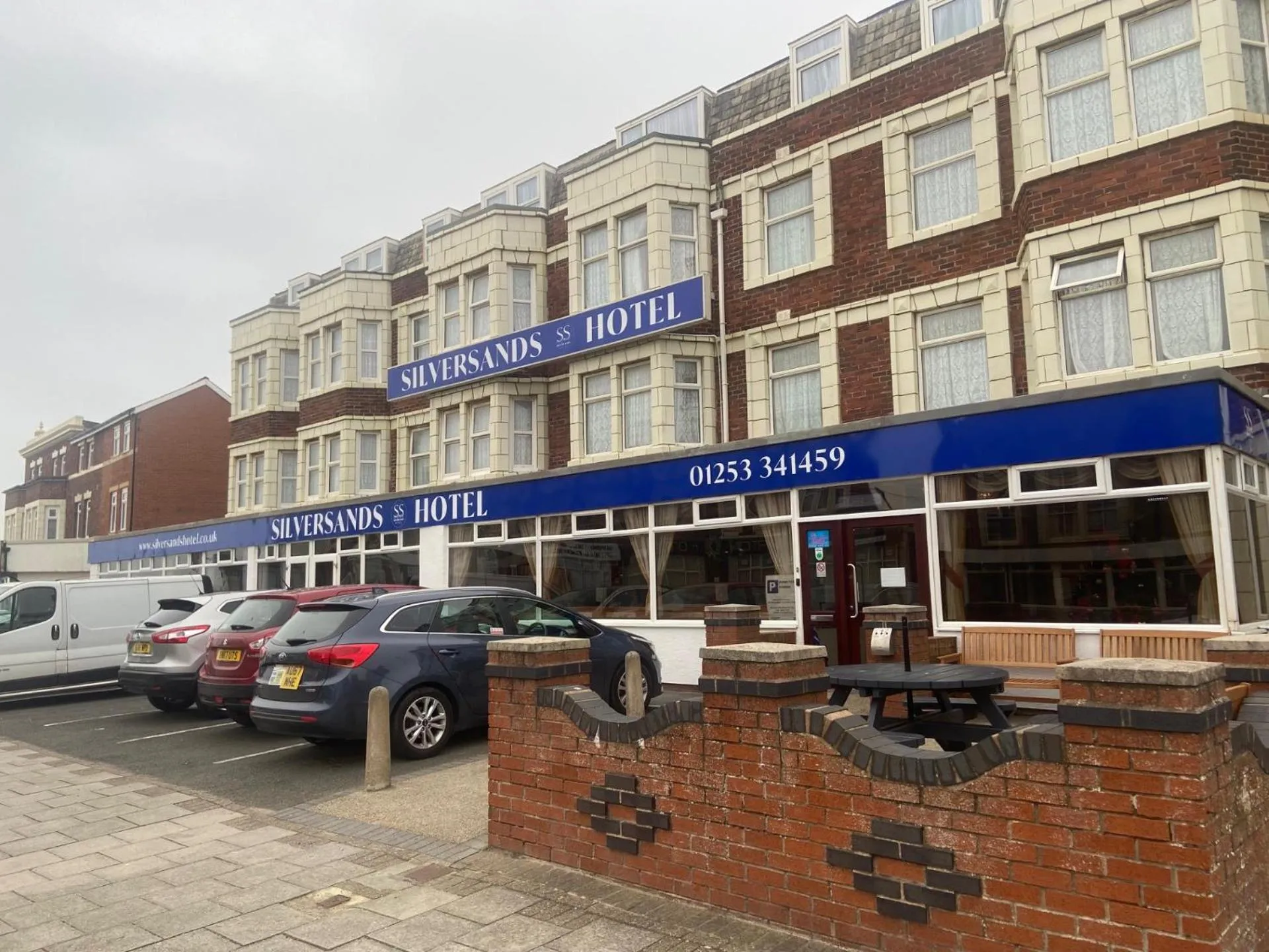 Silversands Hotel