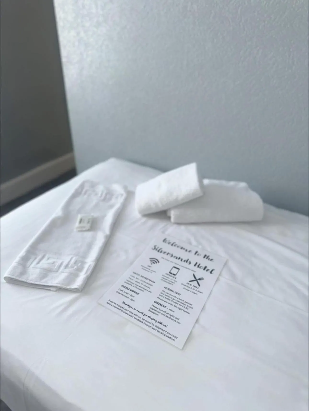 Bed in Silversands Hotel