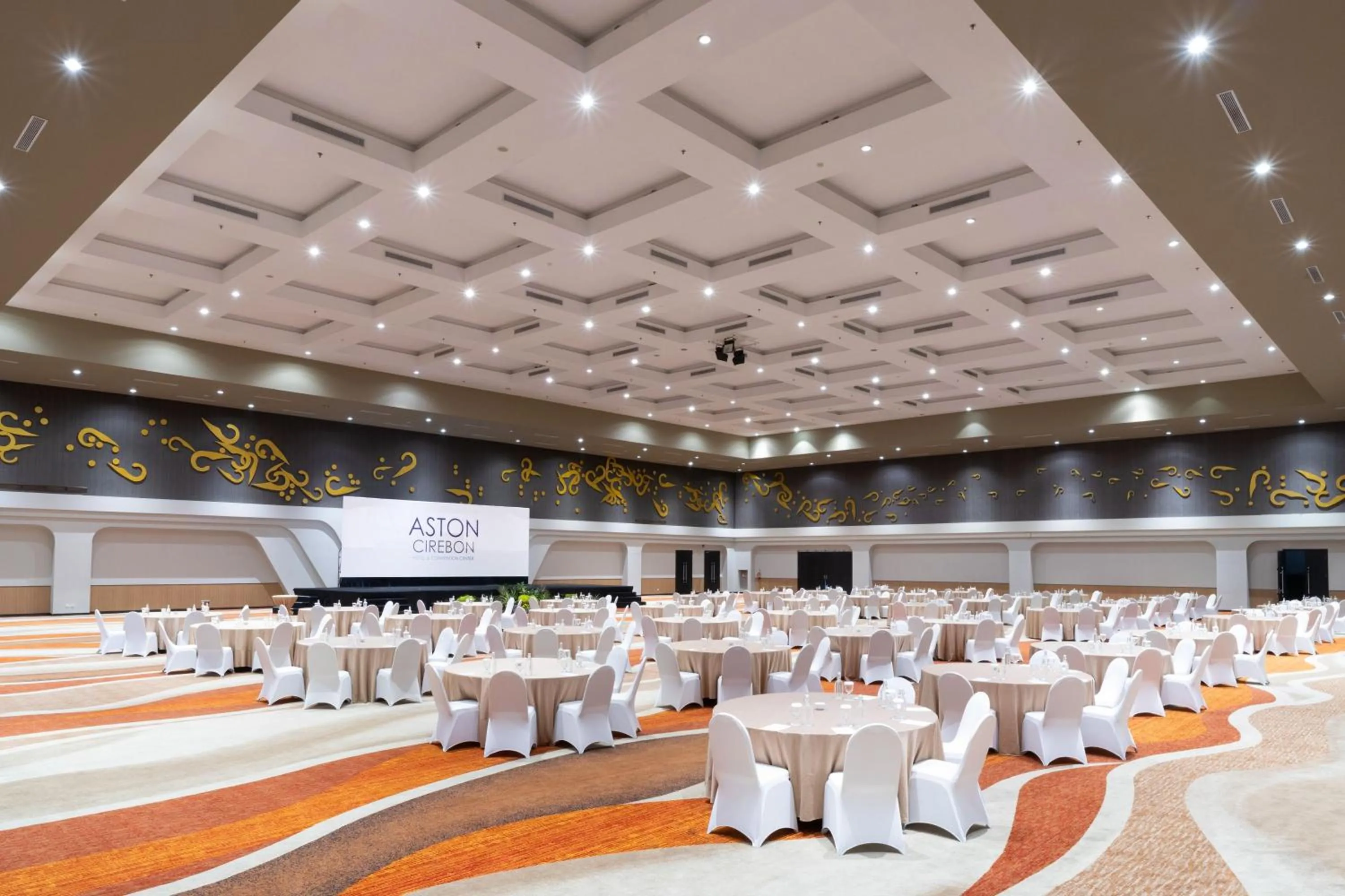 Banquet/Function facilities in Aston Cirebon Hotel and Convention Center