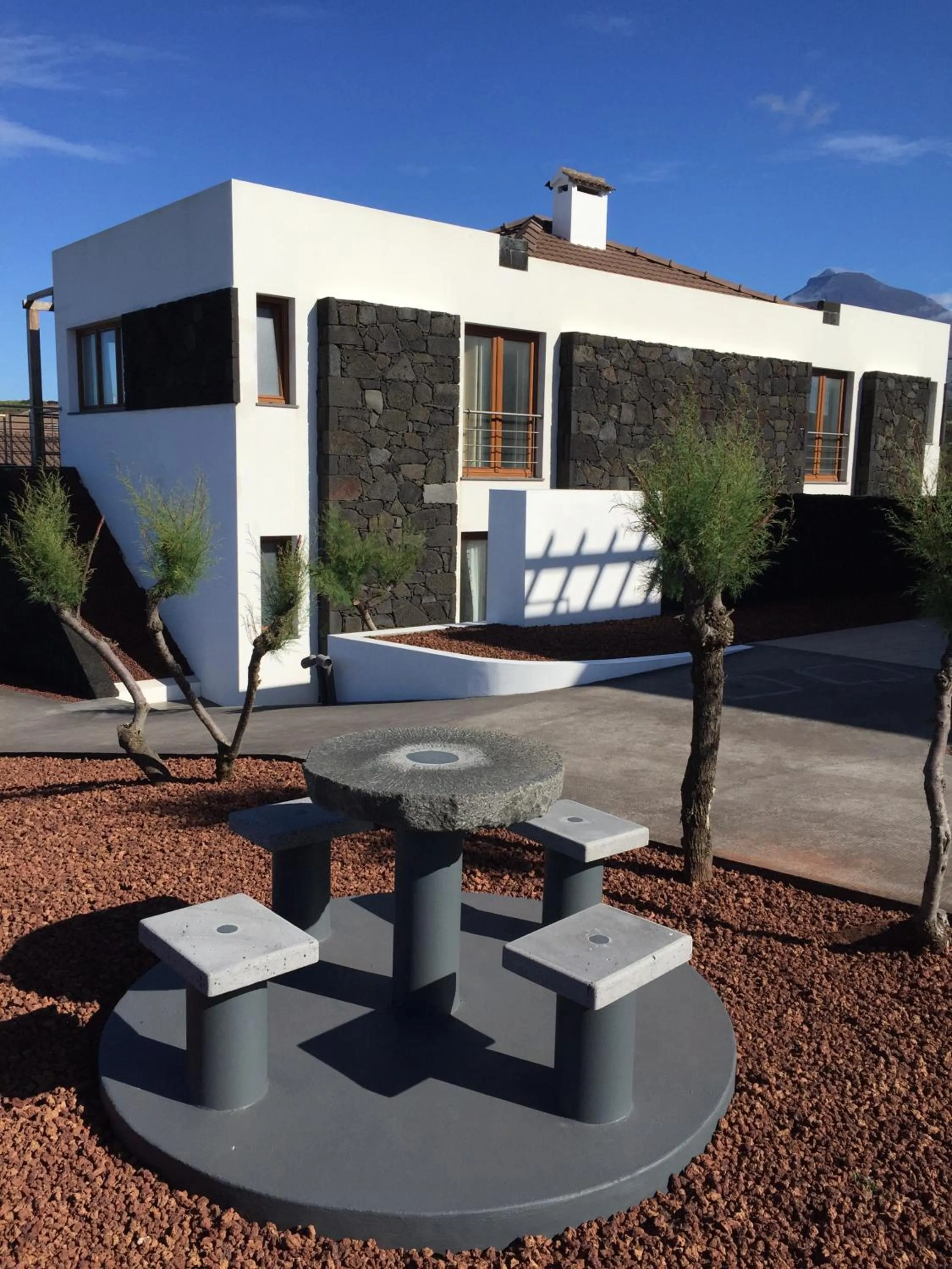 Property building in Baia da Barca