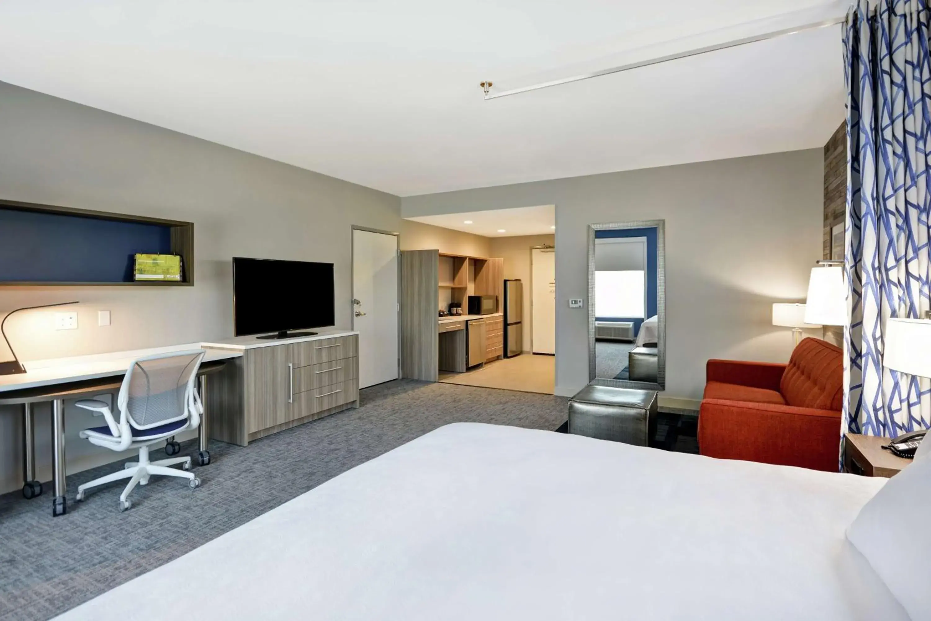 Bedroom, Bed in Home2 Suites Houston Westchase Bedroom, Bed in Home2 Suites Houston Westchase
