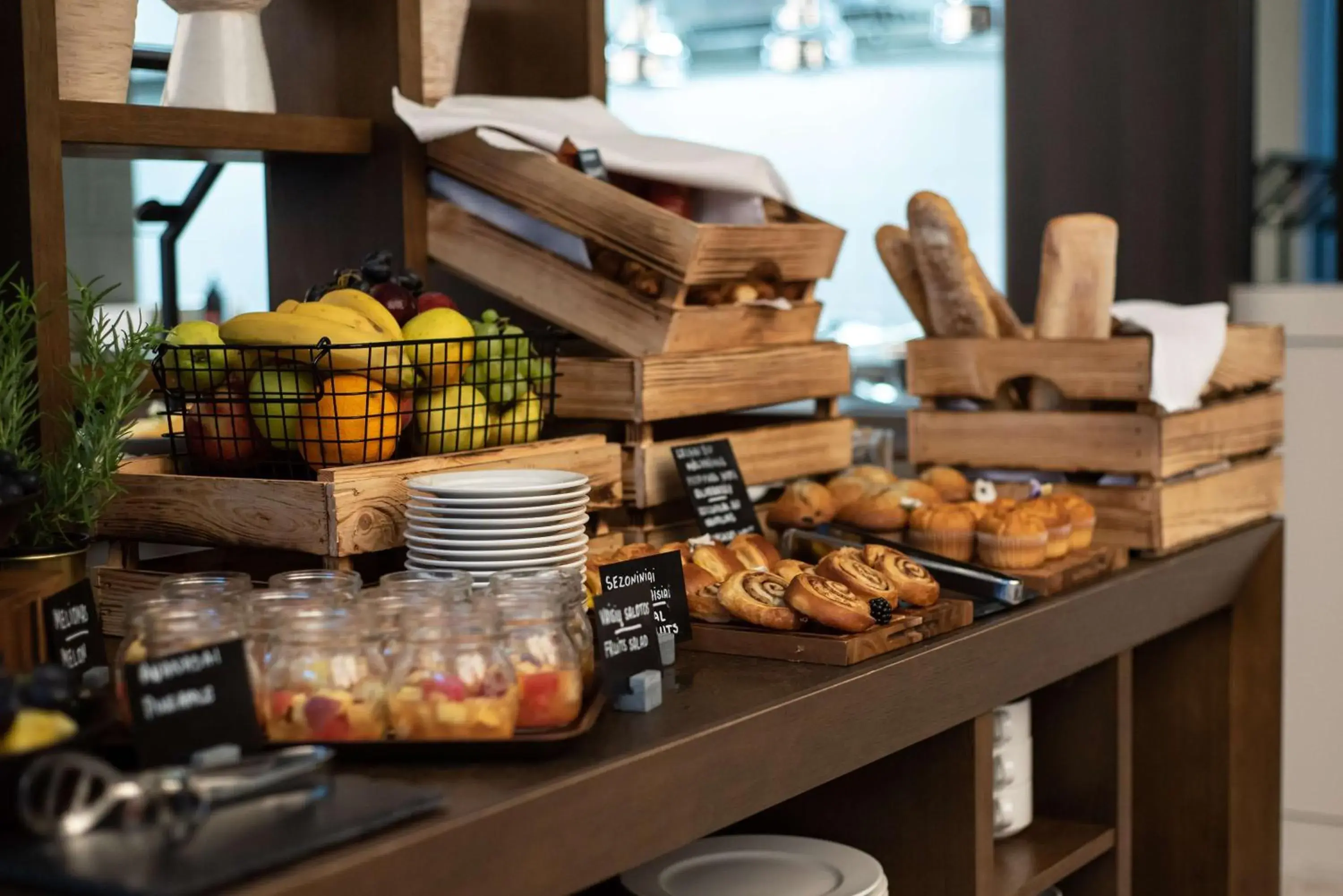 Restaurant/places to eat in Hilton Garden Inn Vilnius City Centre Restaurant/places to eat in Hilton Garden Inn Vilnius City Centre