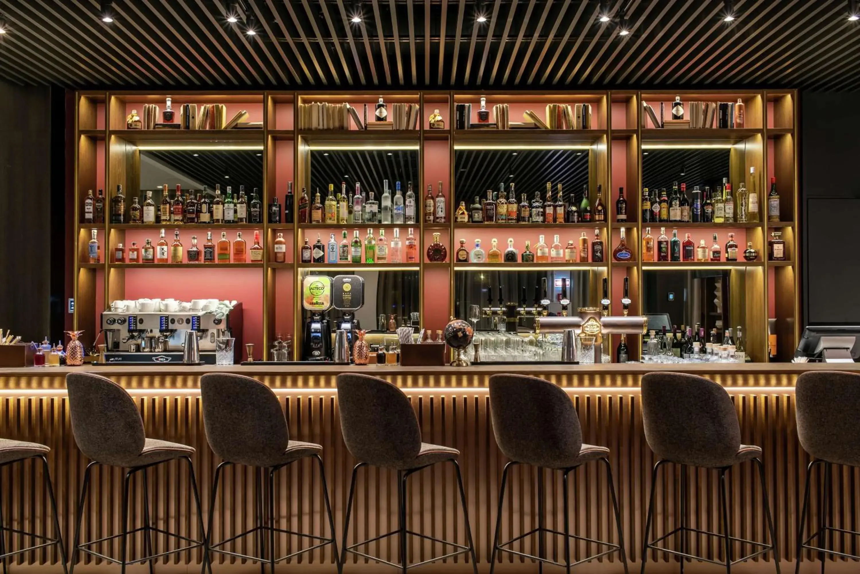 Lounge or bar in Hilton Garden Inn Vilnius City Centre Lounge or bar in Hilton Garden Inn Vilnius City Centre