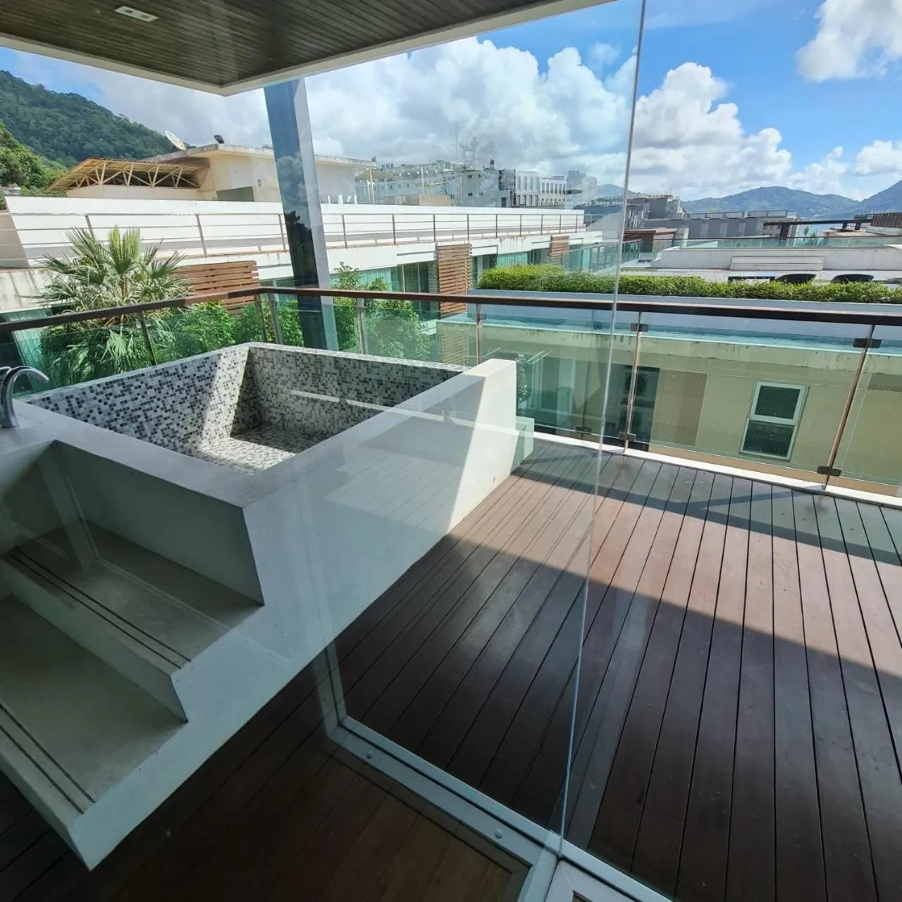 Balcony/Terrace in The Privilege Residence