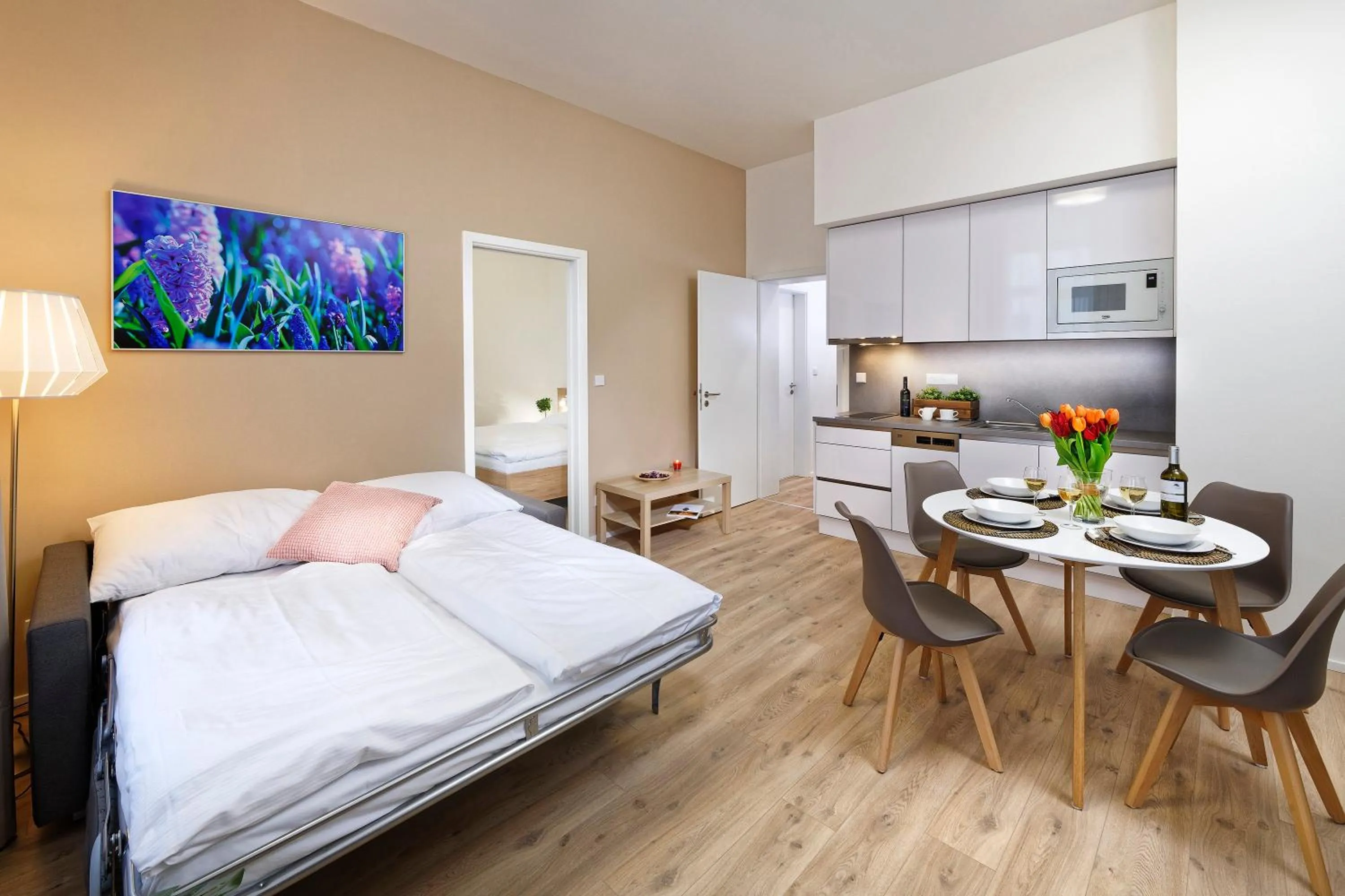 Bed in DownTown Suites Jugoslavska