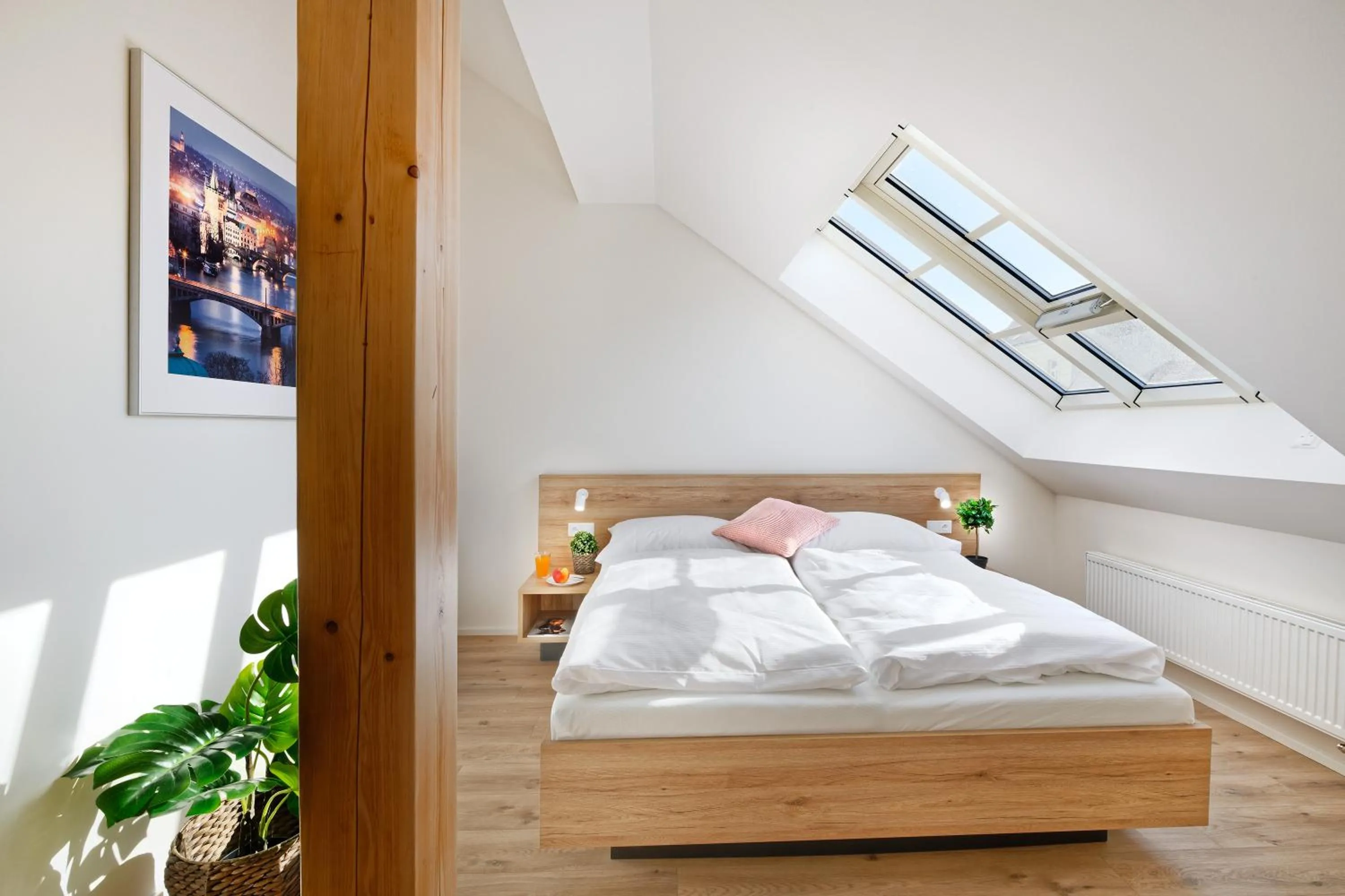 Bed in DownTown Suites Jugoslavska