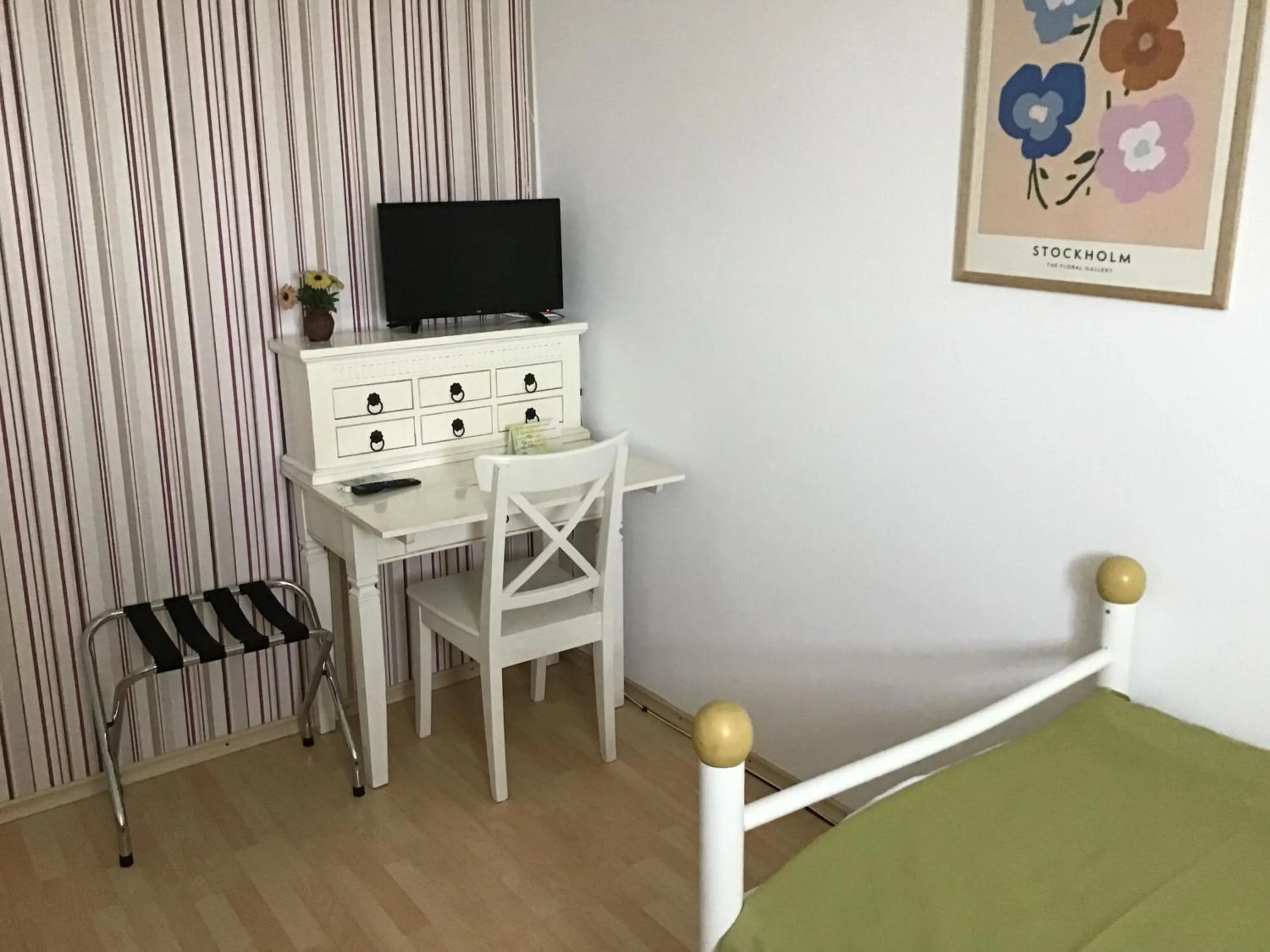 Twin Room in Villa Siret