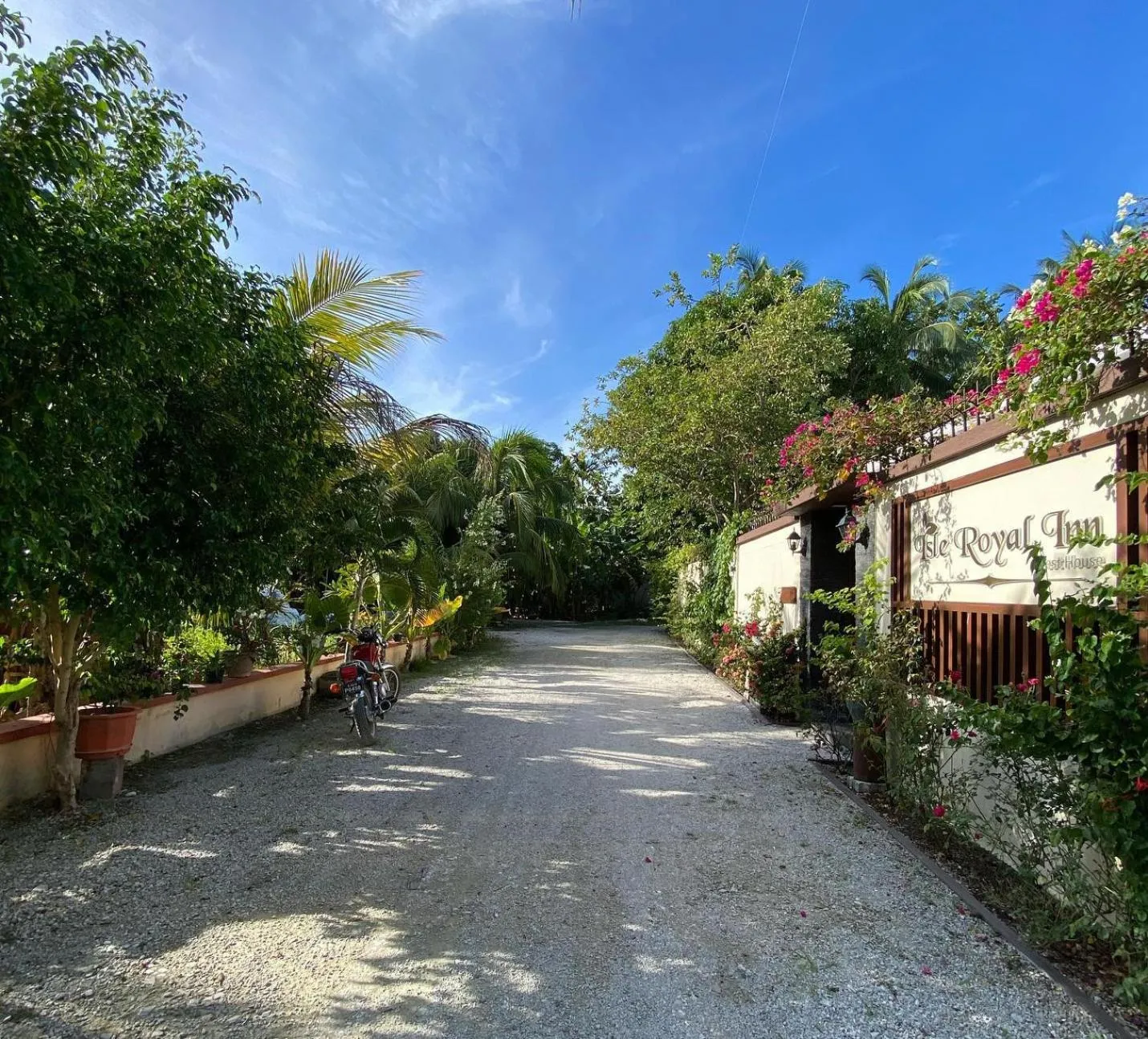 Property building in Isle Royal Inn