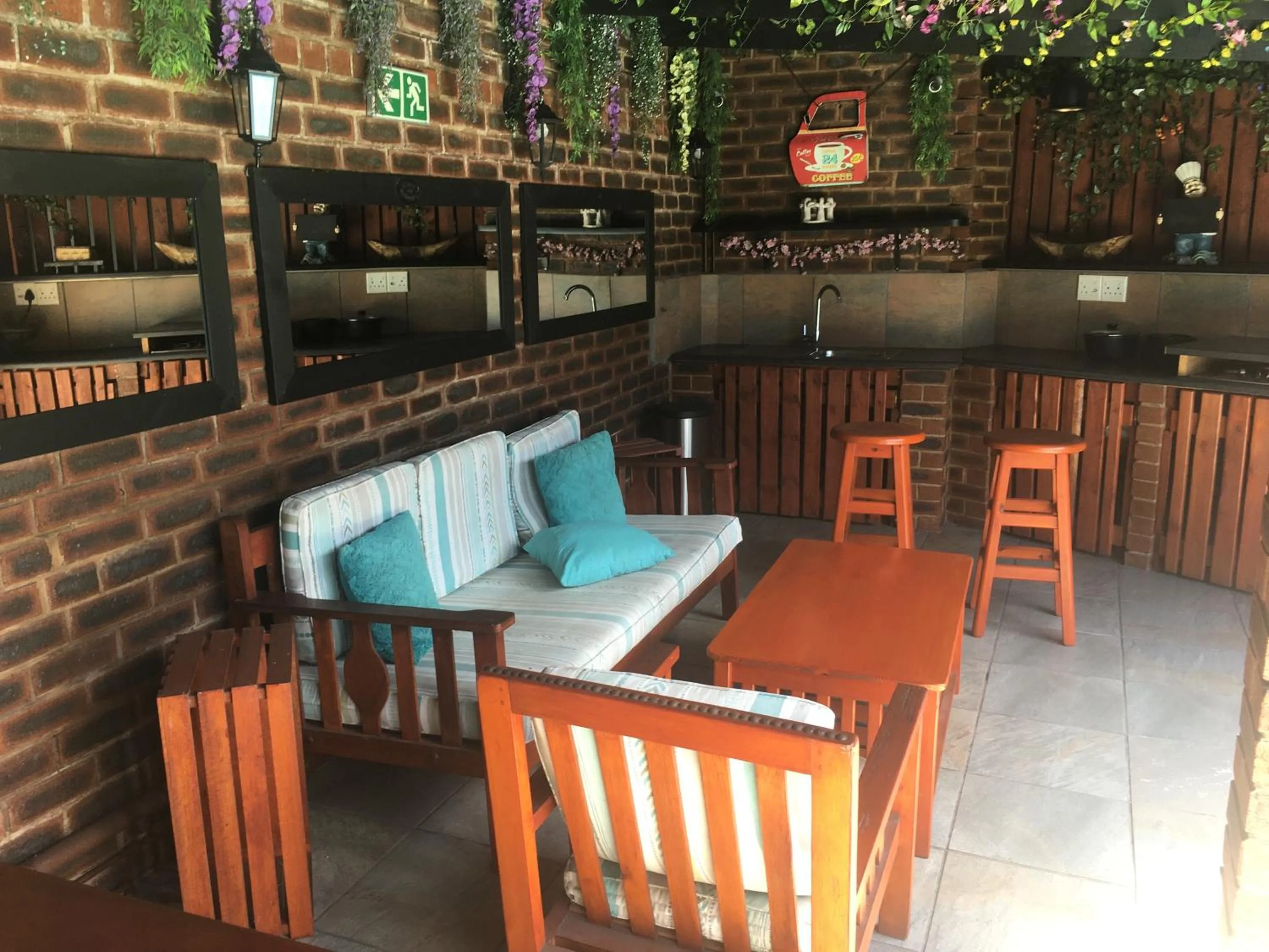 Lounge or bar in The Travel Inn Durban