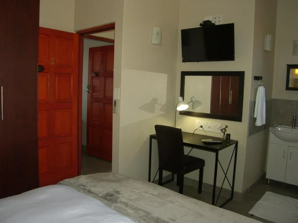 Bed in The Travel Inn Durban
