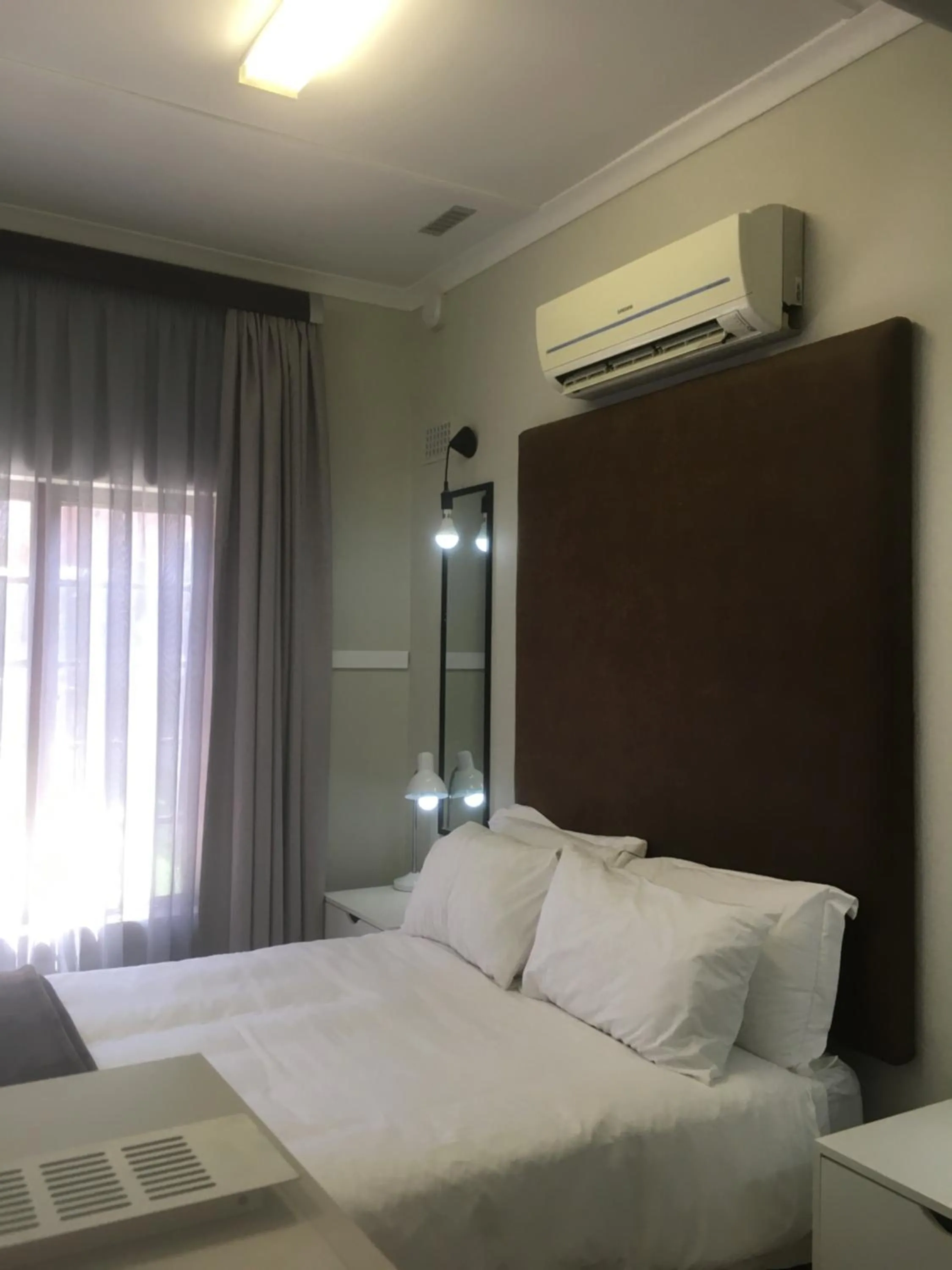 Bed in The Travel Inn Durban