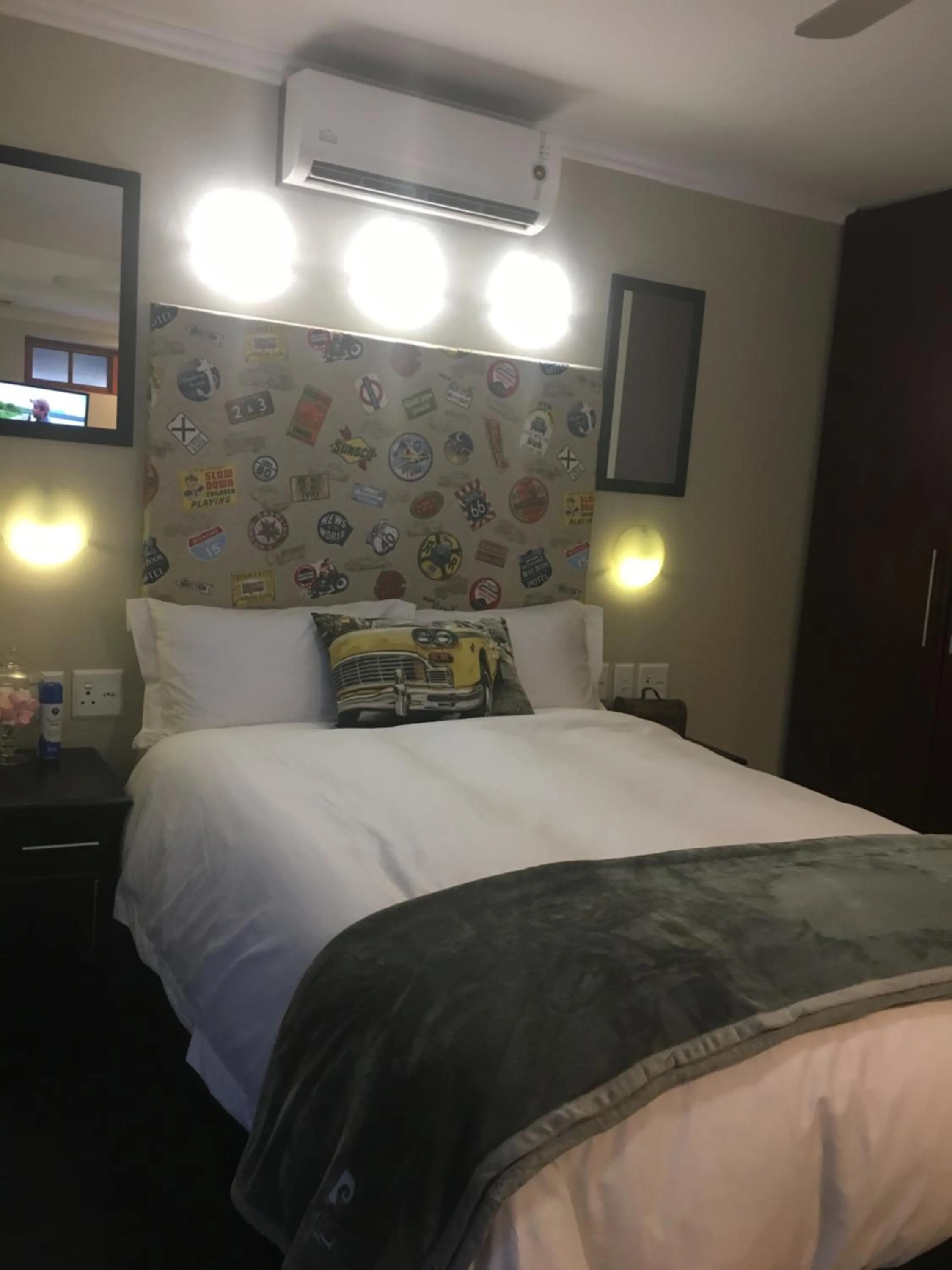 Bed in The Travel Inn Durban