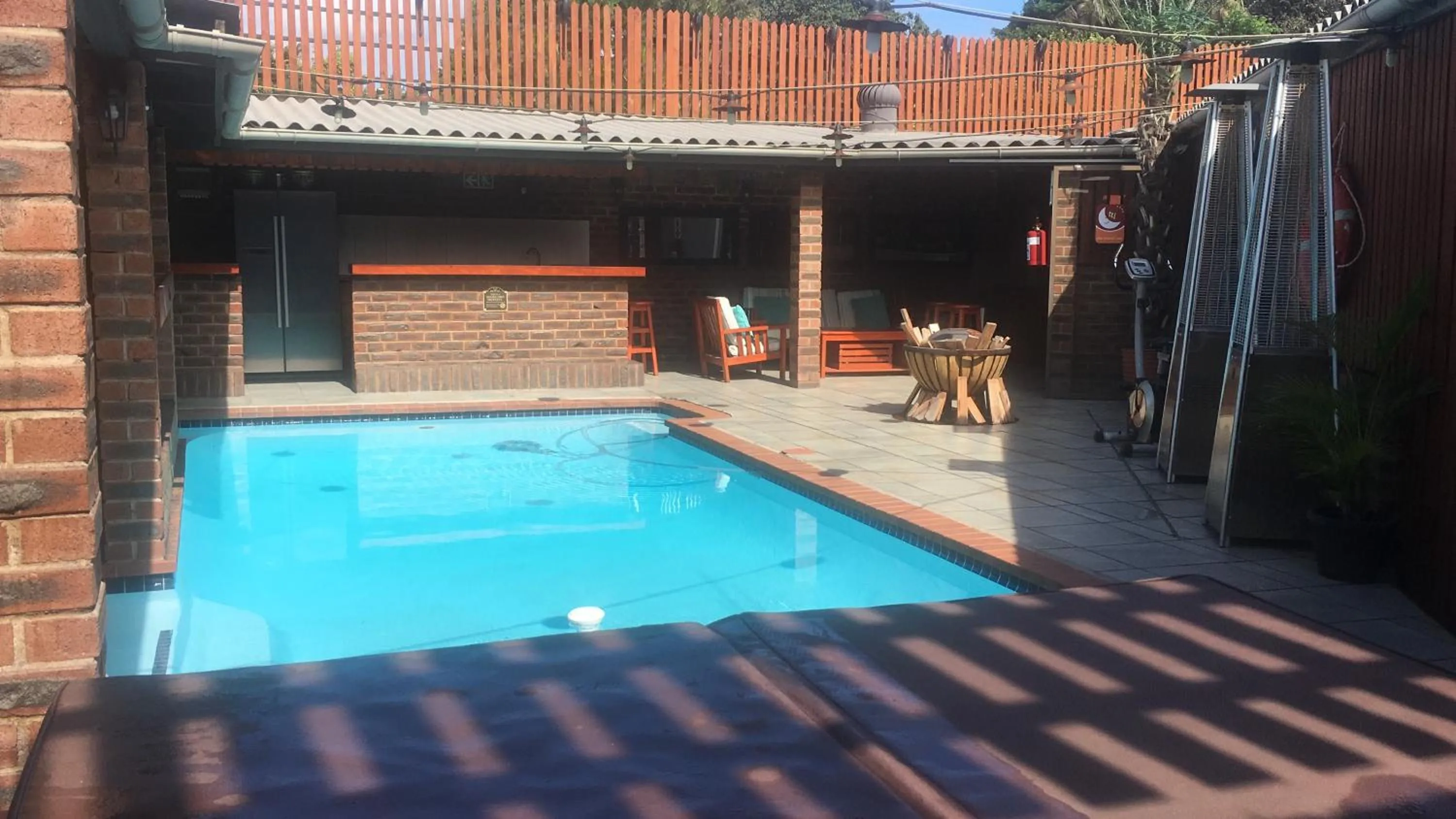 Swimming pool in The Travel Inn Durban