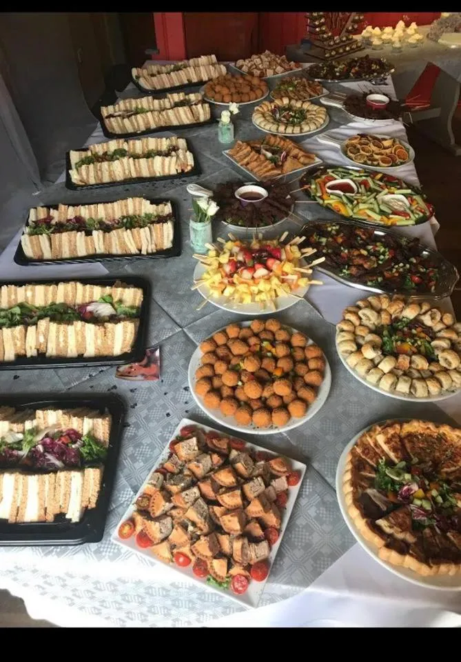 Restaurant/places to eat in White Hart Inn