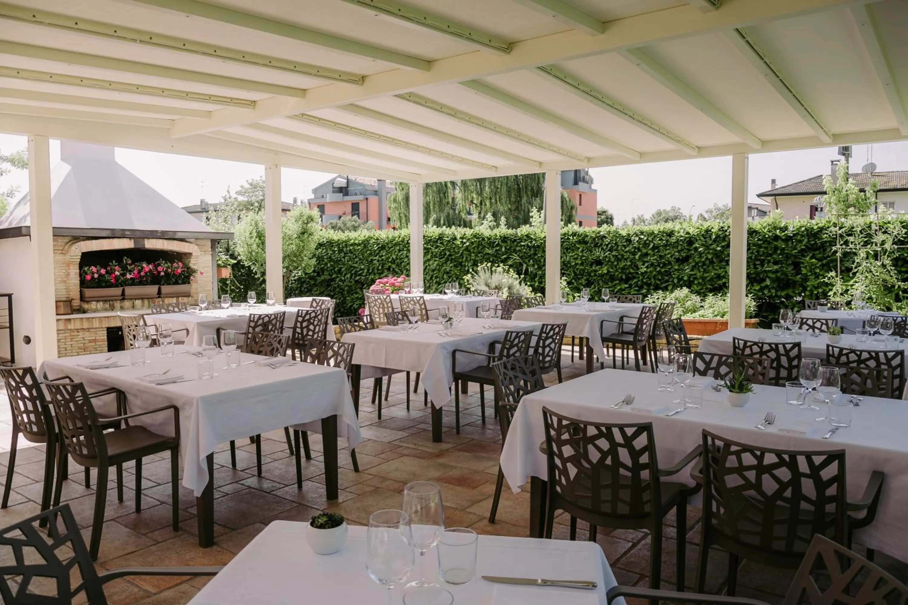 Patio in Locanda Al Ponte de Fero