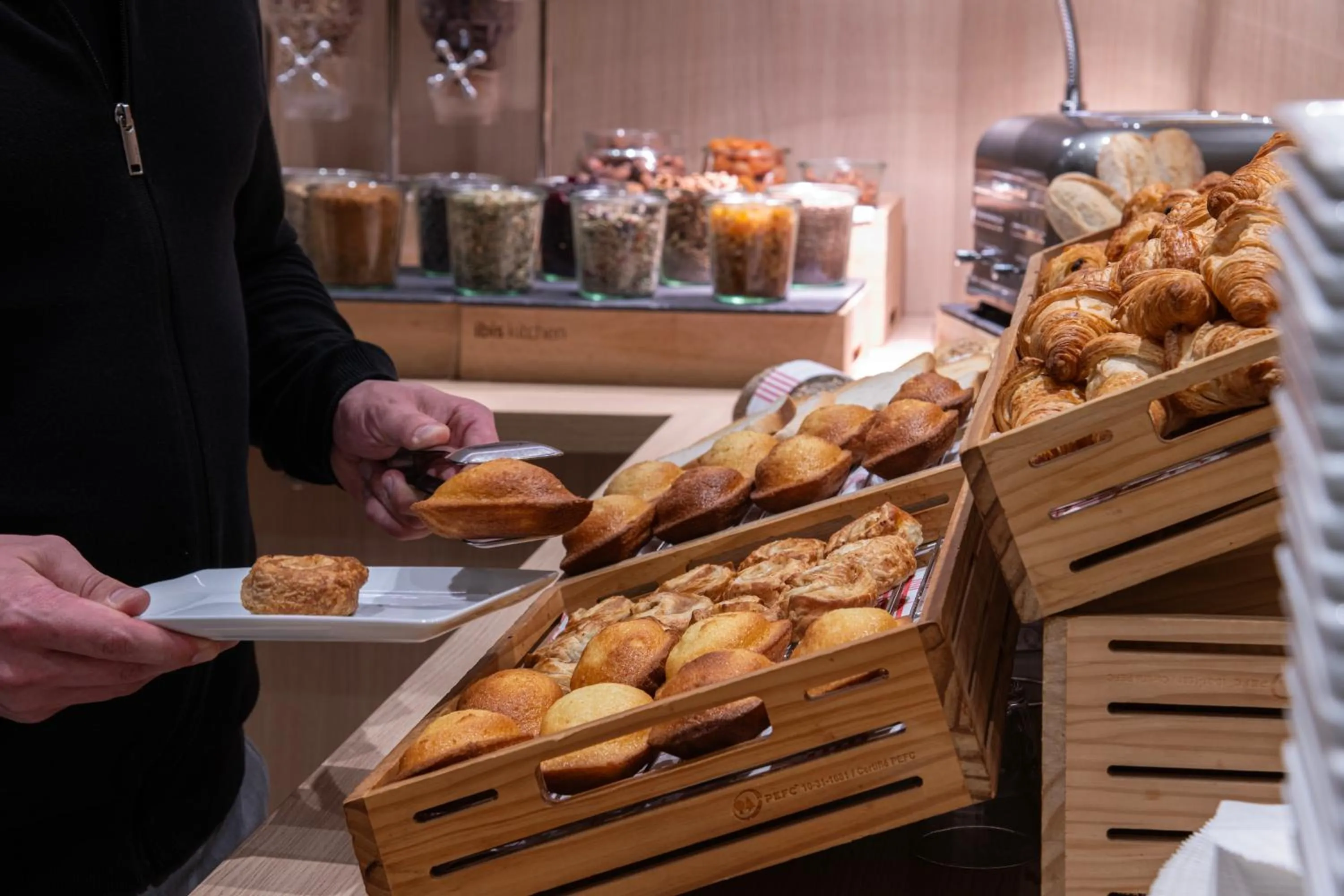 Food and drinks in ibis Paris Avenue d'Italie 13ème