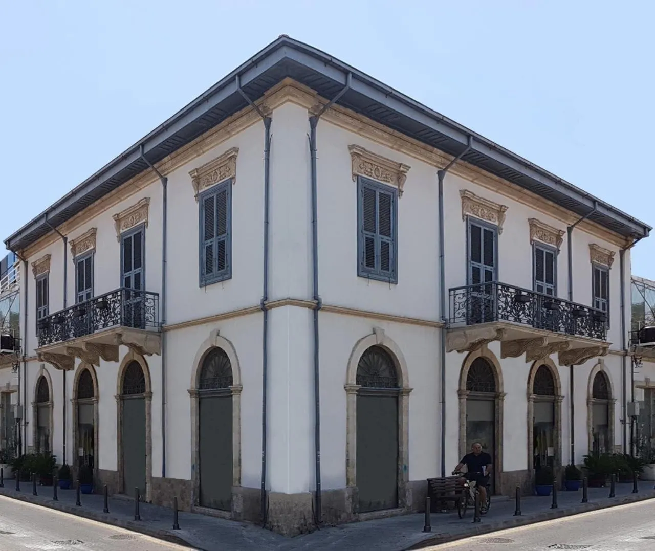 Property building in Limassol Old Town Mansion