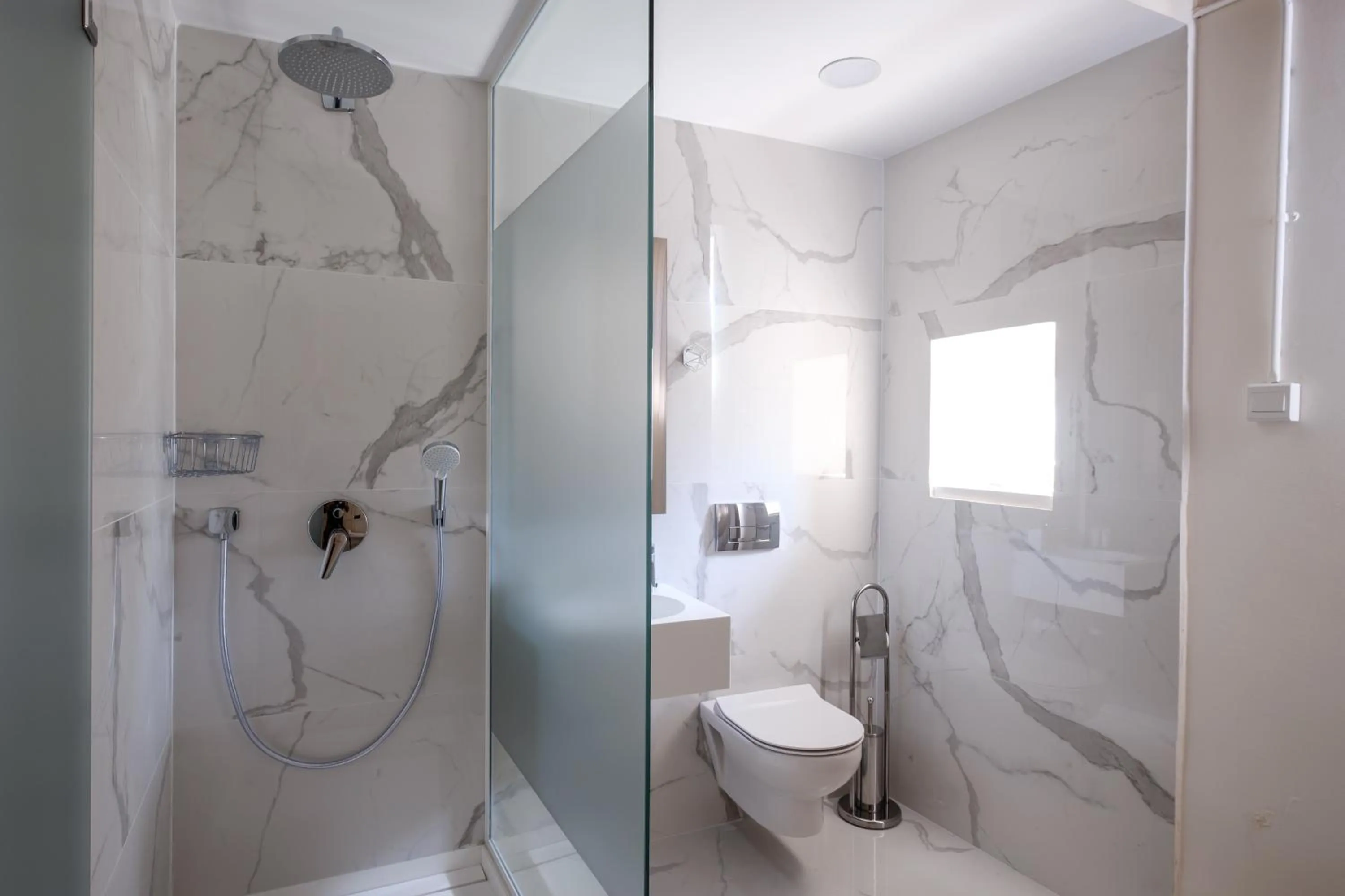 Shower in Limassol Old Town Mansion