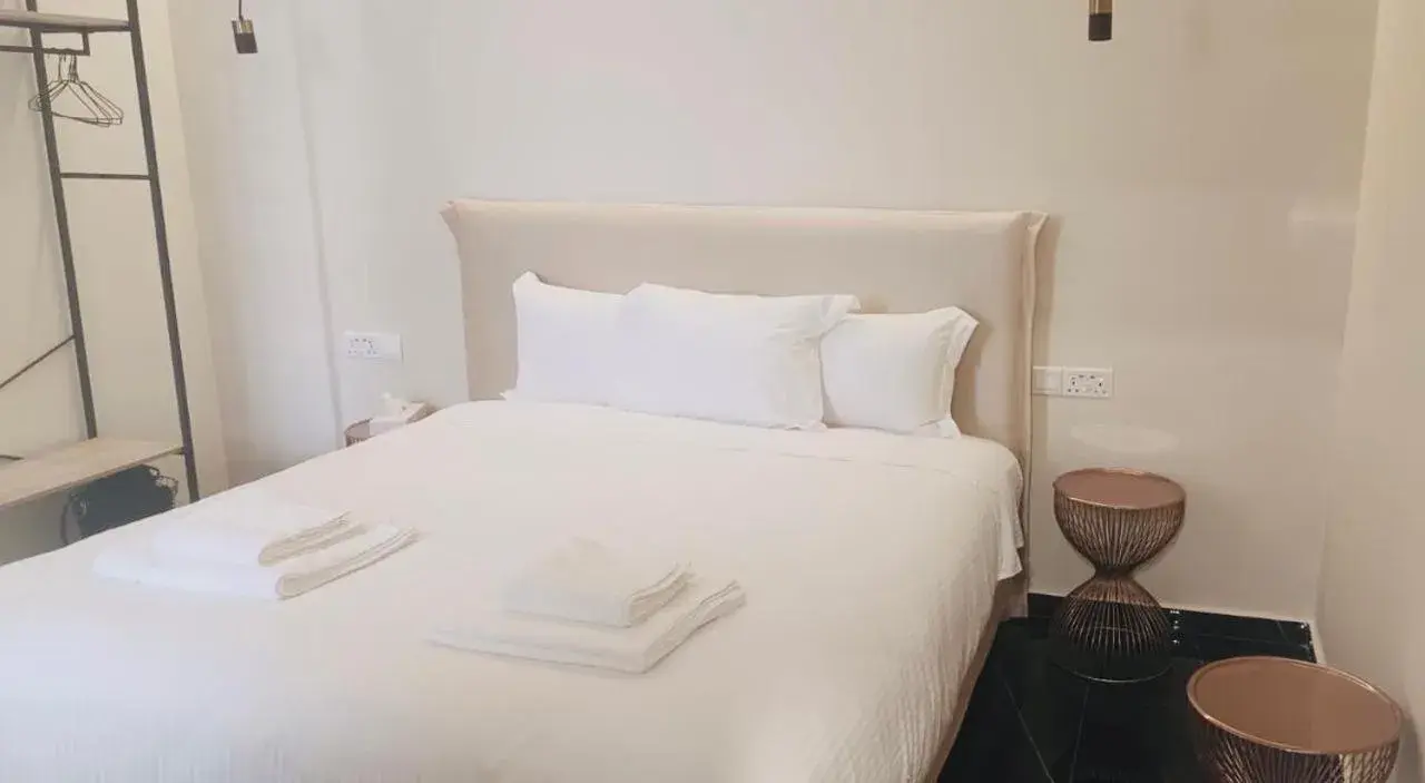 Bed in Limassol Old Town Mansion Bed in Limassol Old Town Mansion