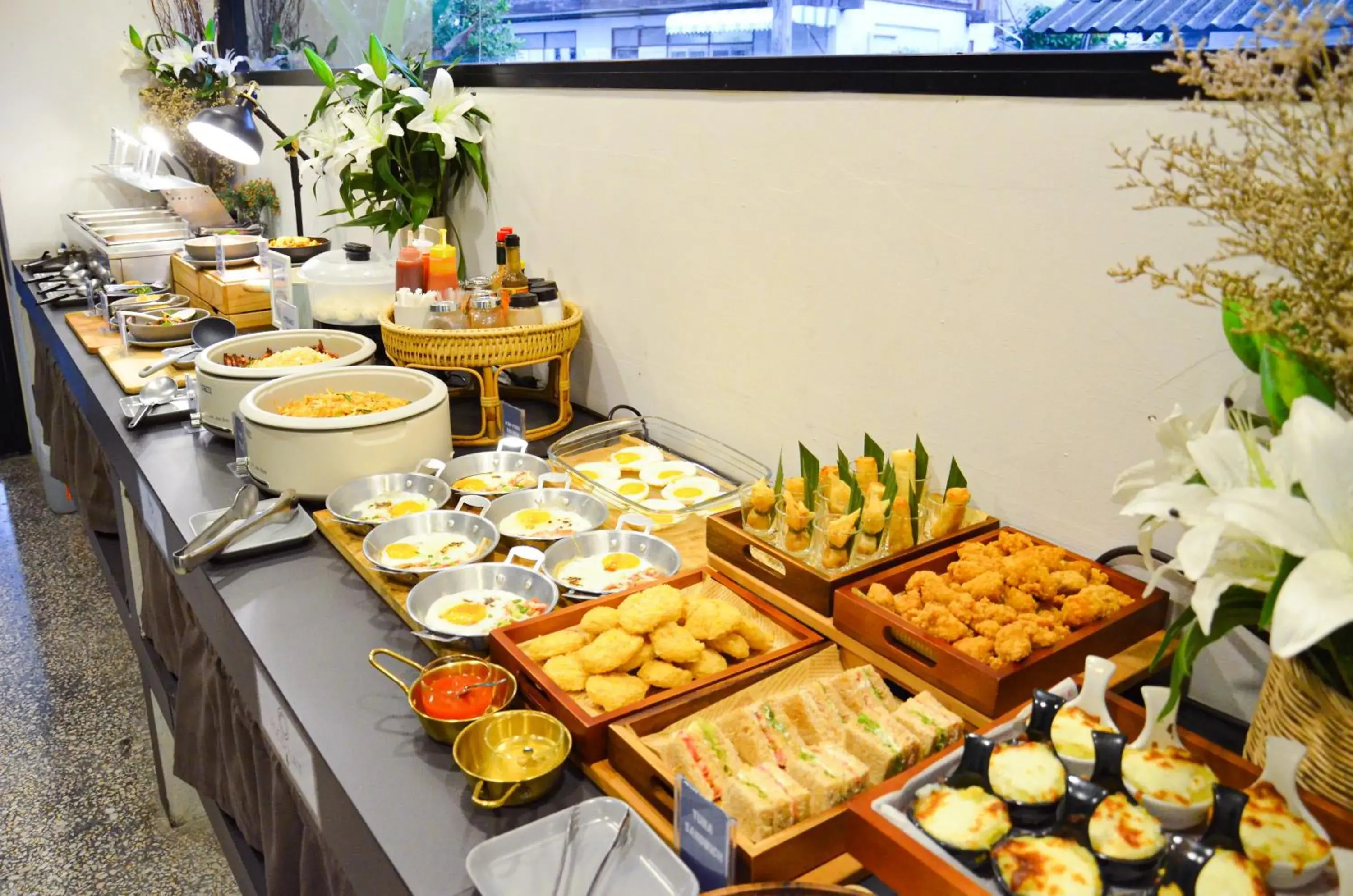 Breakfast in CREW Hotel Breakfast in CREW Hotel