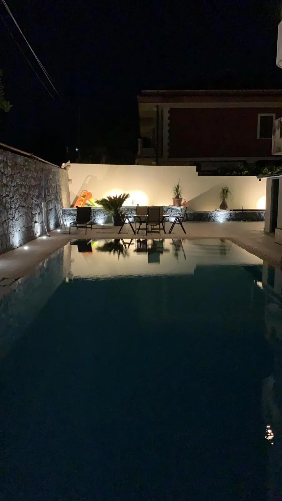 Pool view in Marty Luxury B&B